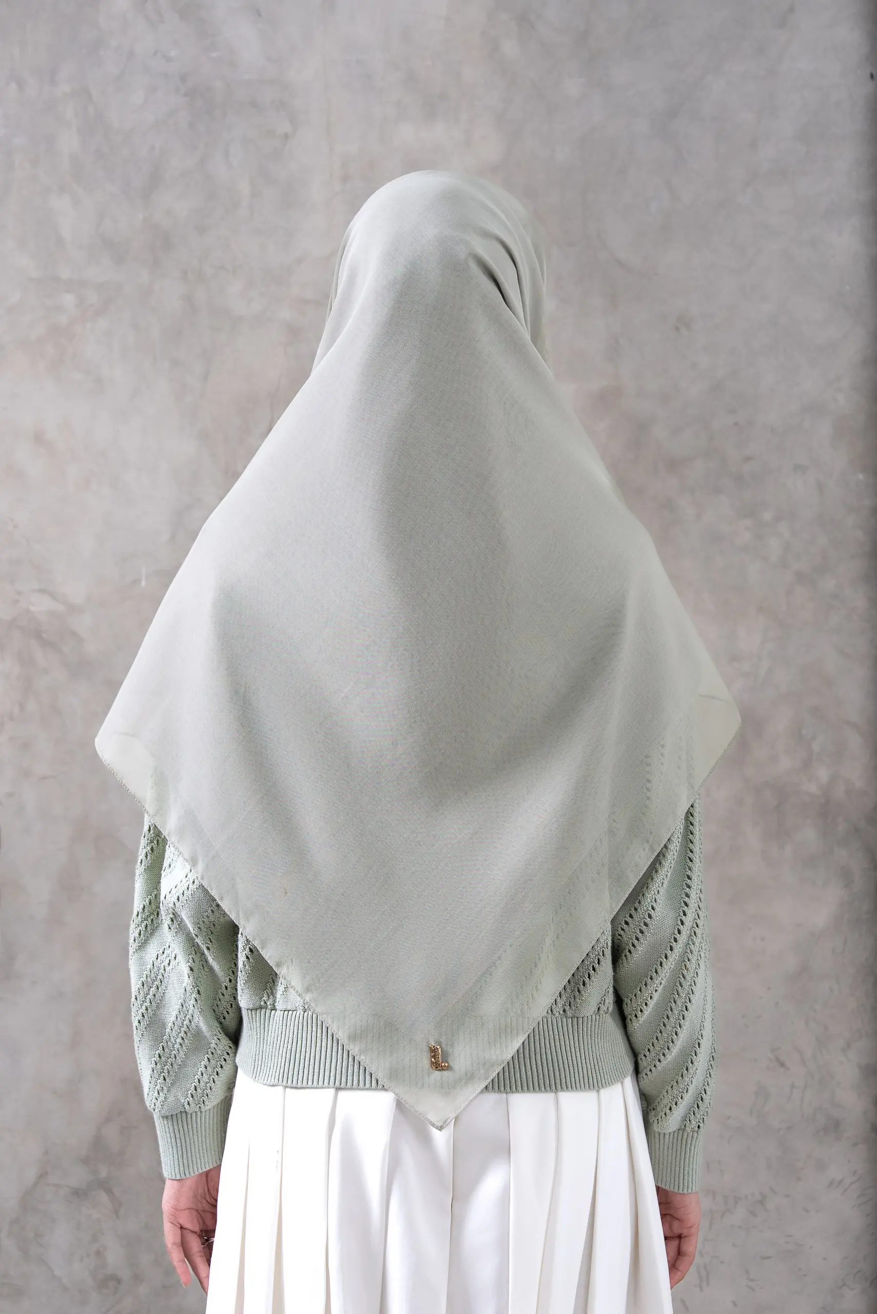AIRY SCARF SAGE