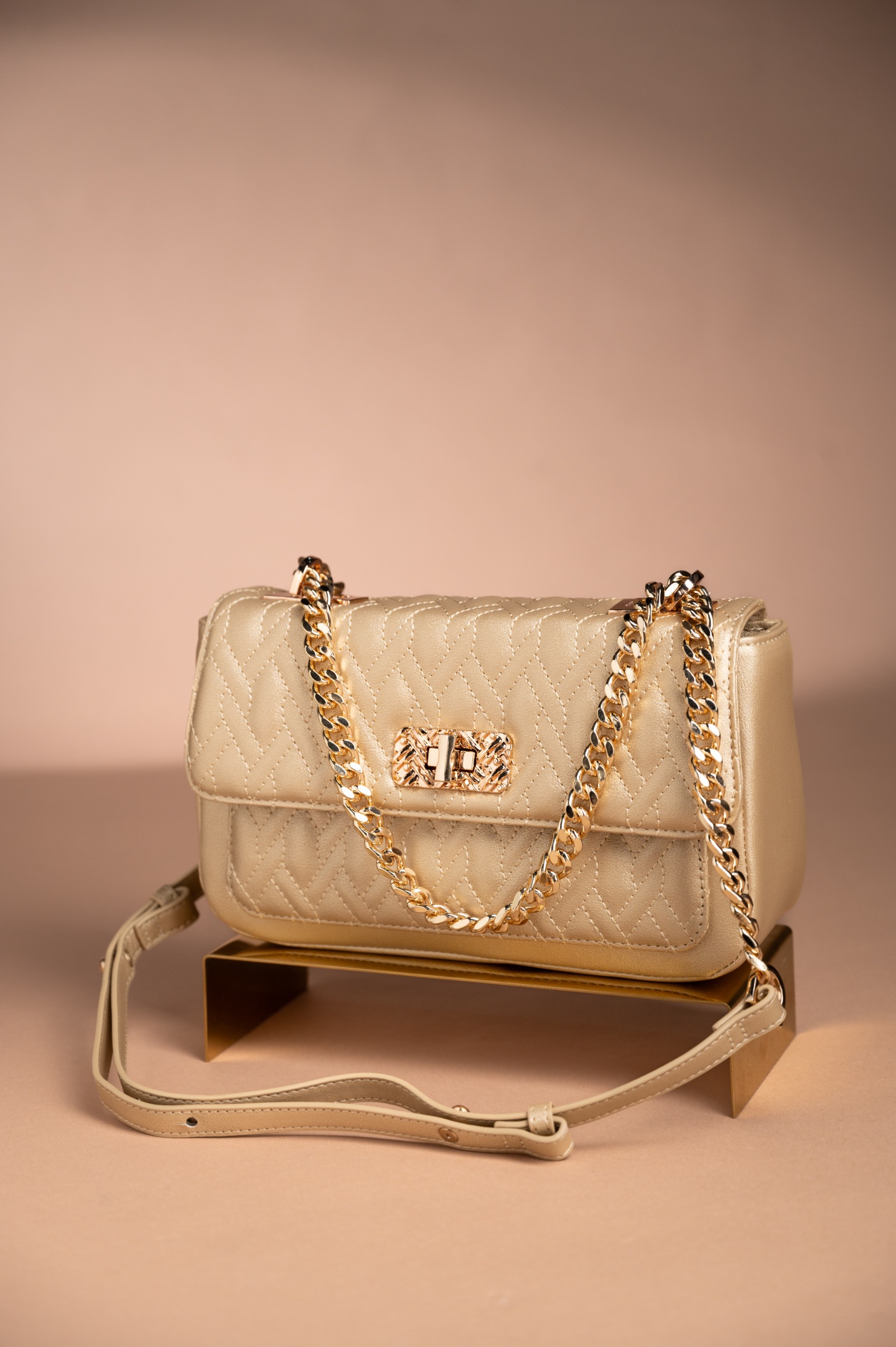 DILI BAG GOLD