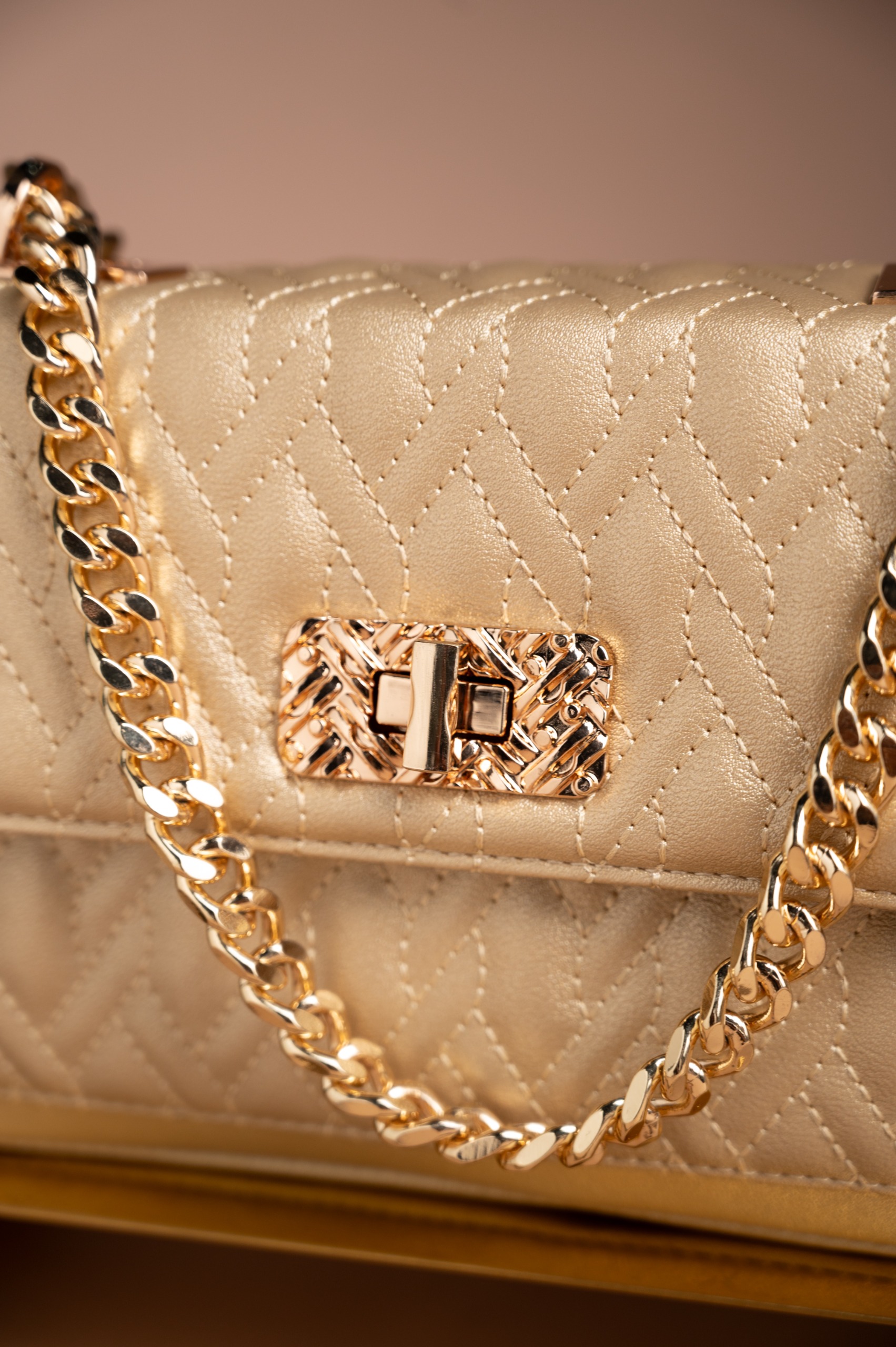 DILI BAG GOLD