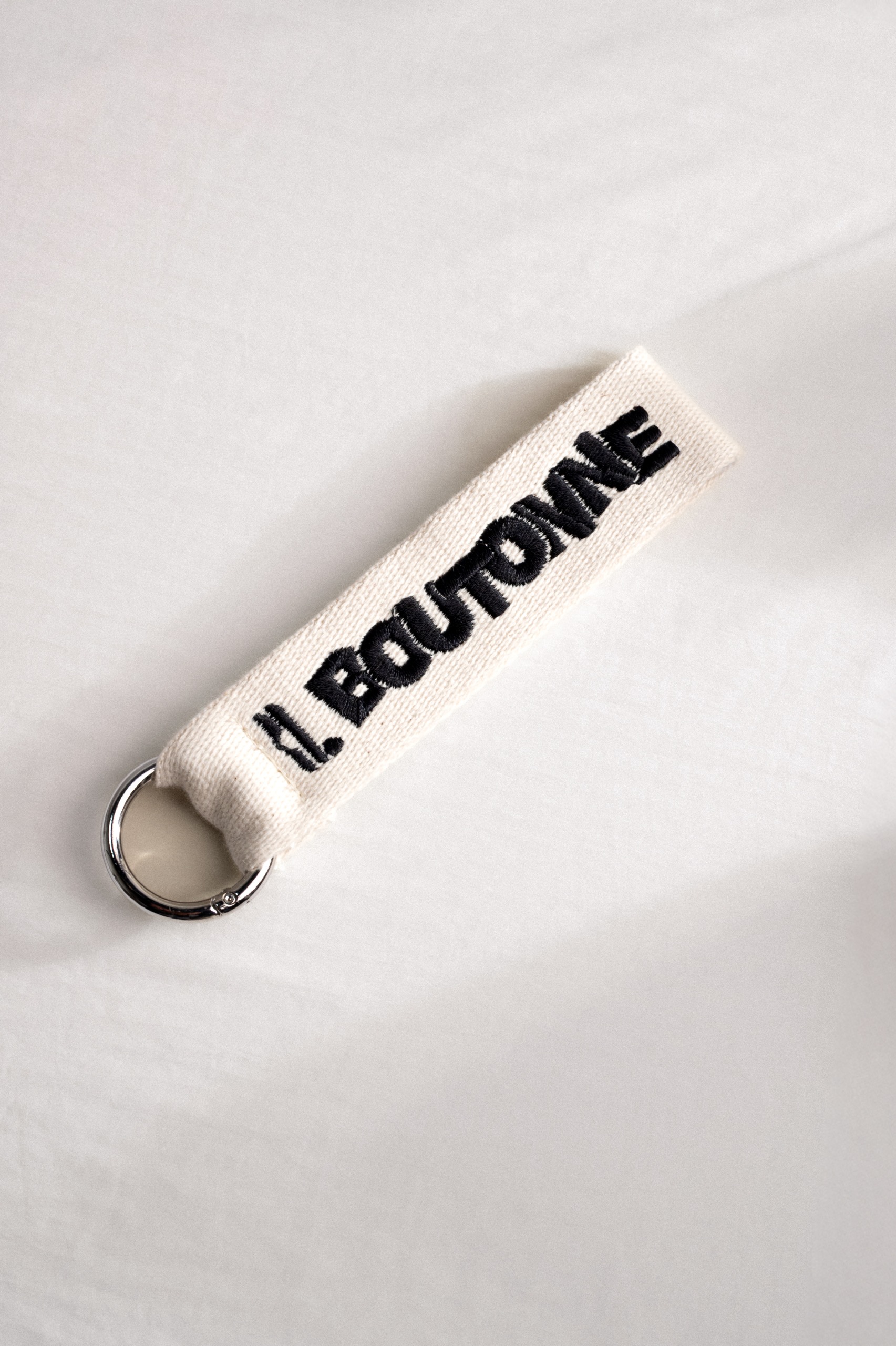 BOUTONNE POP CHARM BLACK