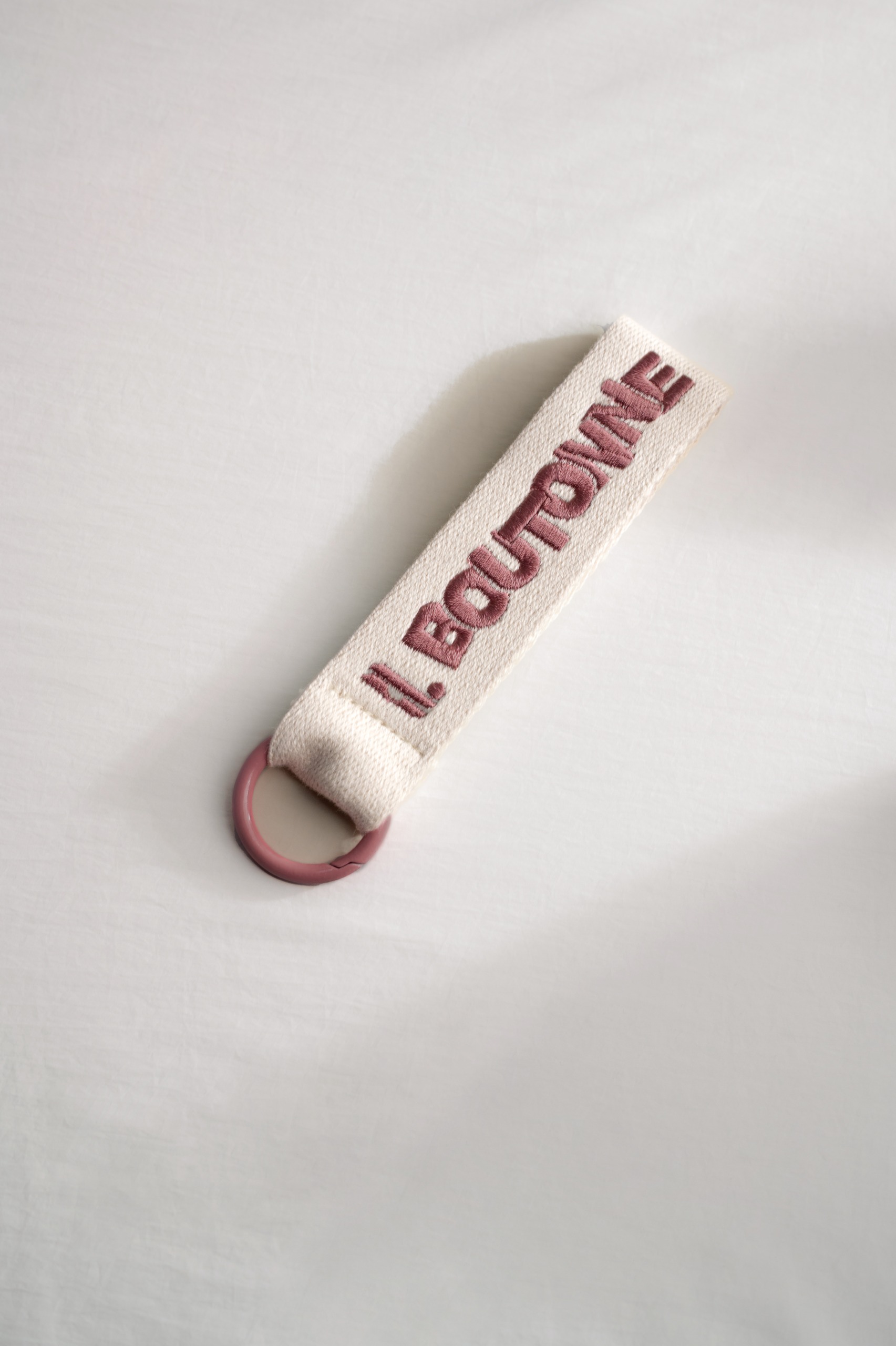 BOUTONNE POP CHARM ROSEWOOD