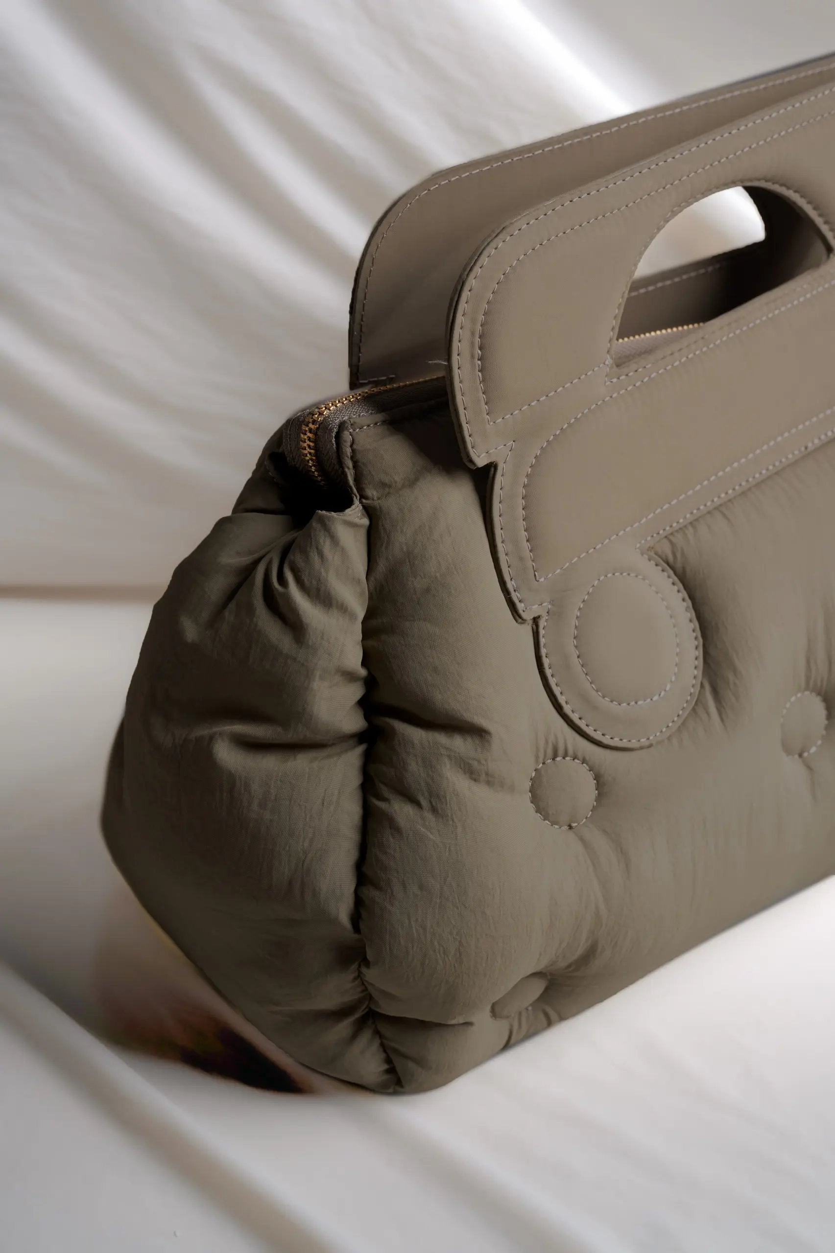 BOUTONNE BAG TAUPE