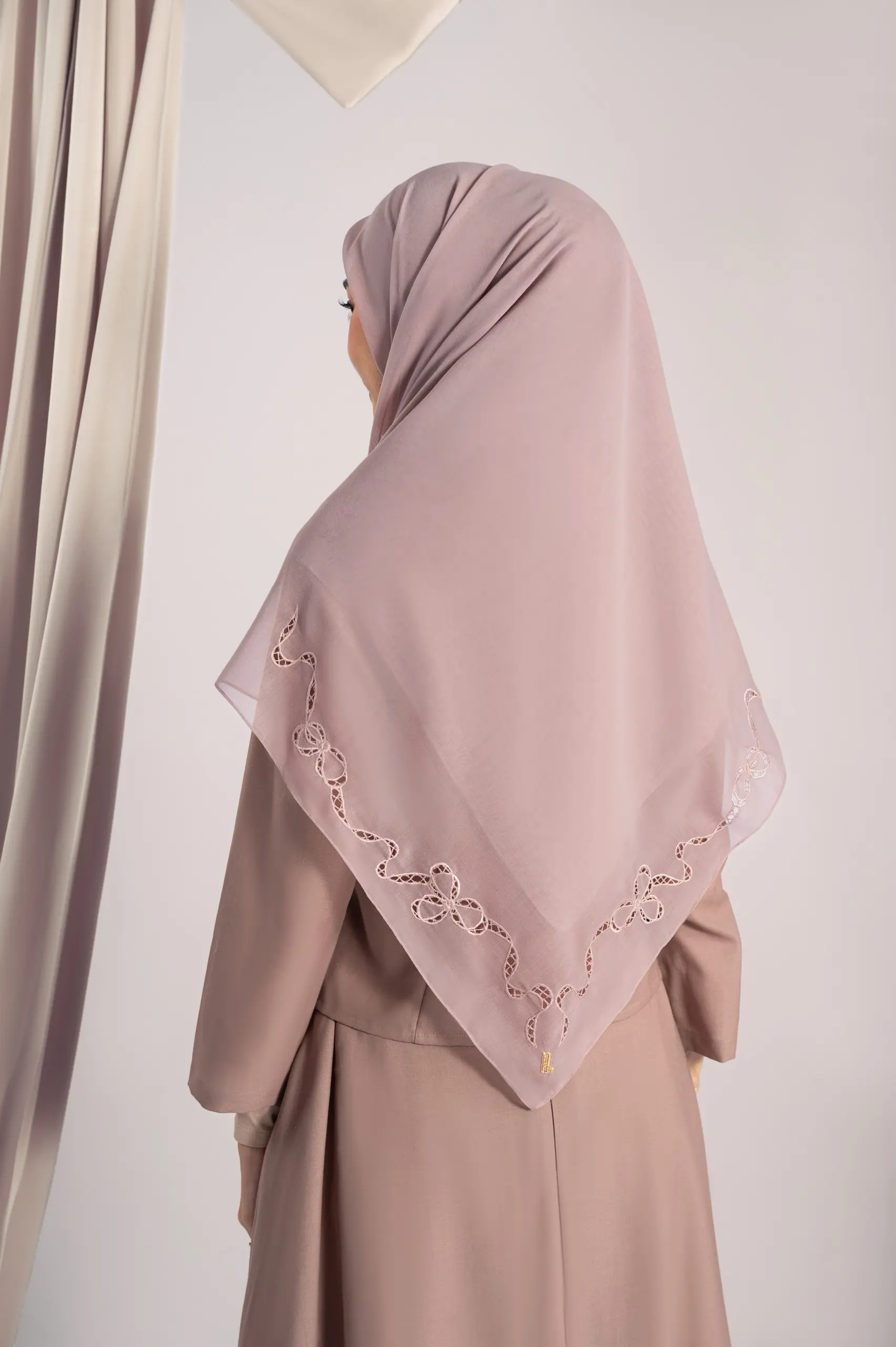 LACELLE RIBBON SCARF BLUSH