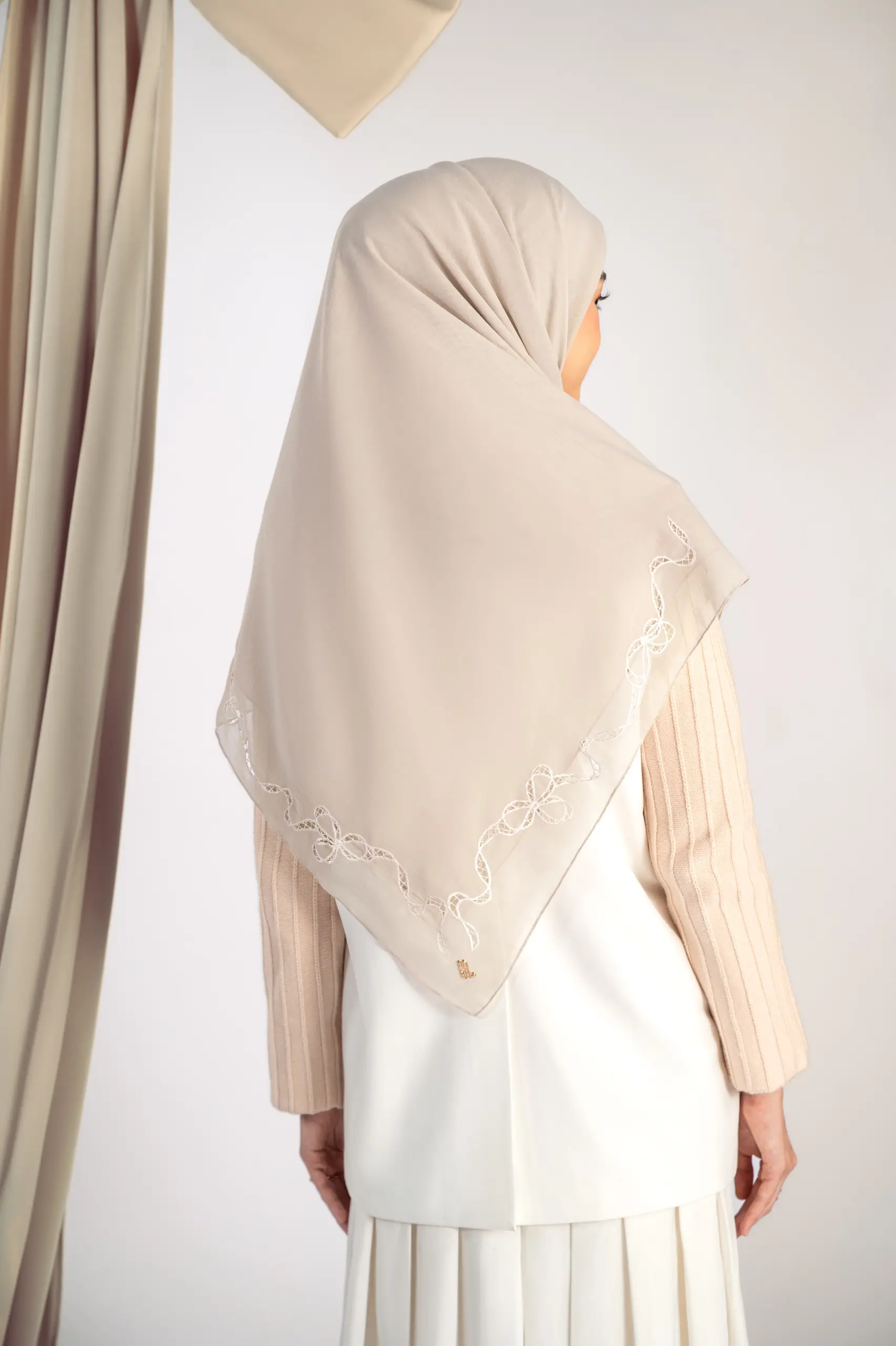 LACELLE RIBBON SCARF OAT