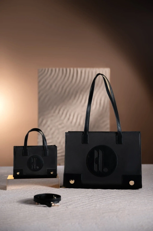 Image of TOKYO TOTEBAG BLACK