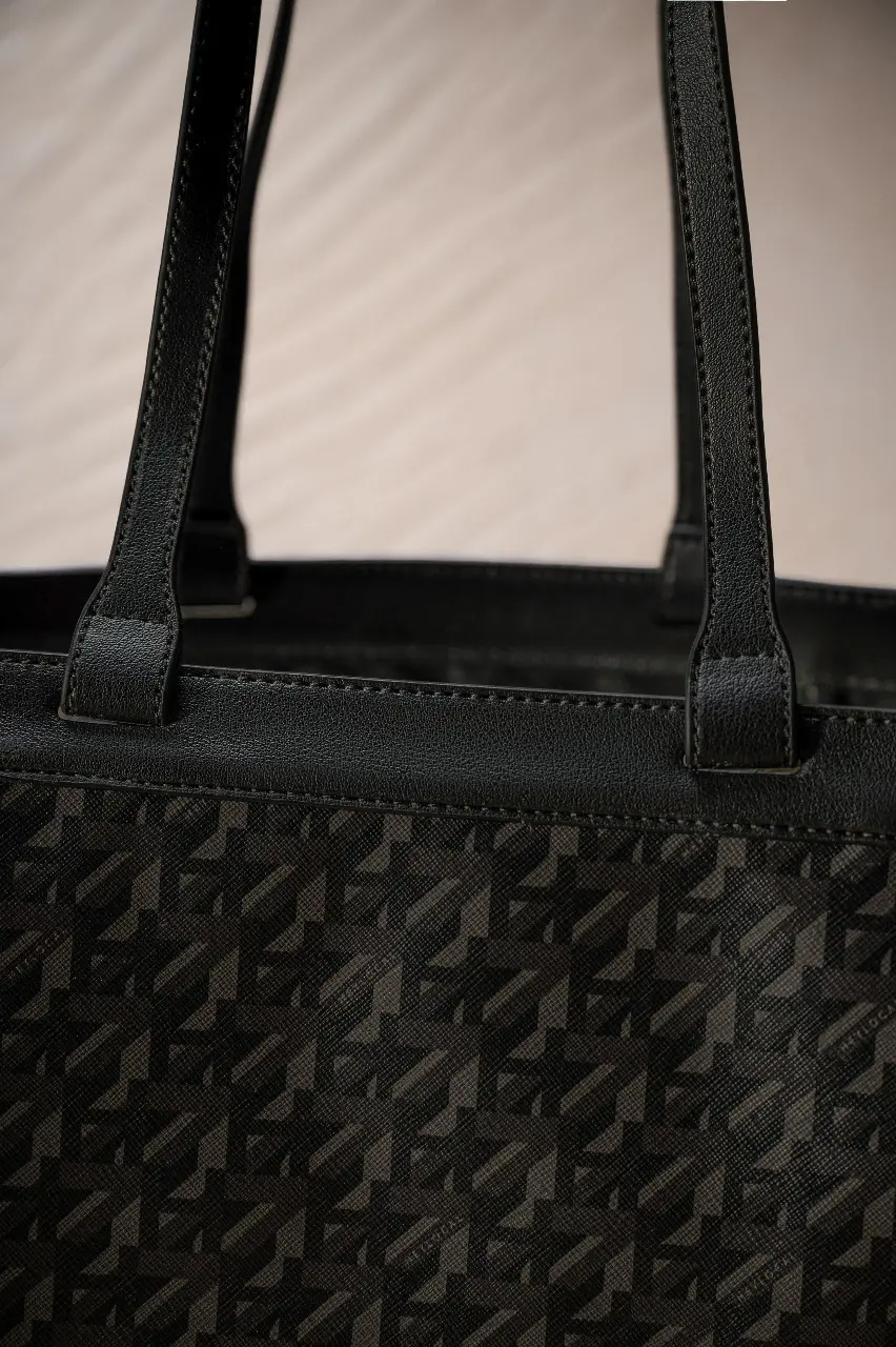 MODEGRAM DE H DOTOTE BLACK