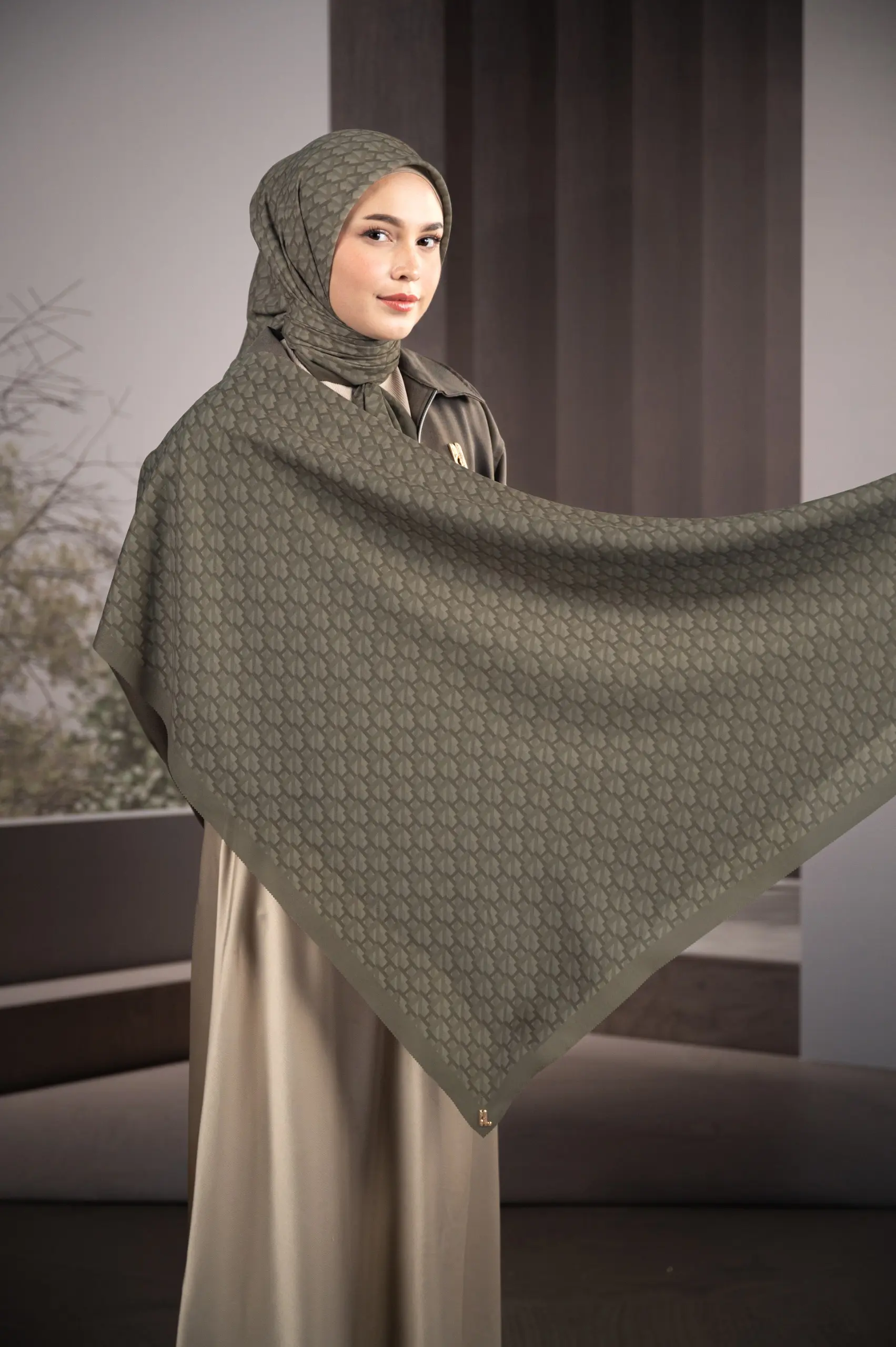 MODEGRAM DE H SCARF OLIVE