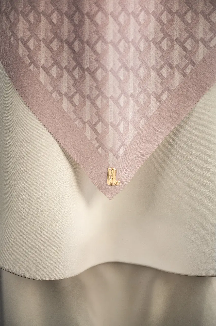 MODEGRAM DE H SCARF MOCCA