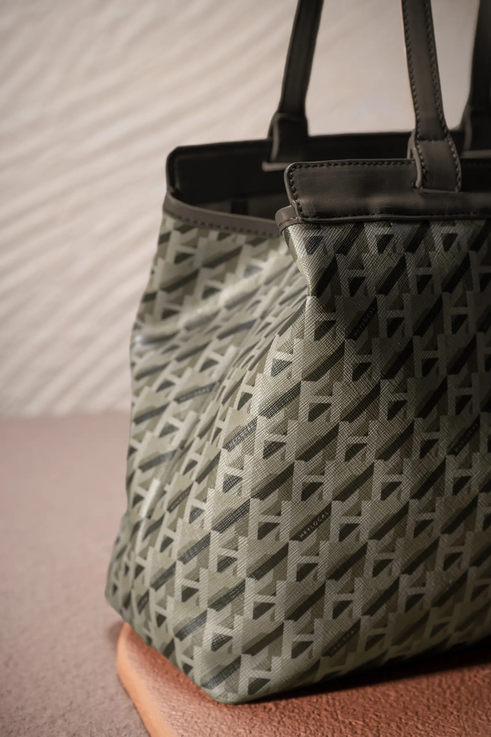 MODEGRAM DE H DOTOTE OLIVE