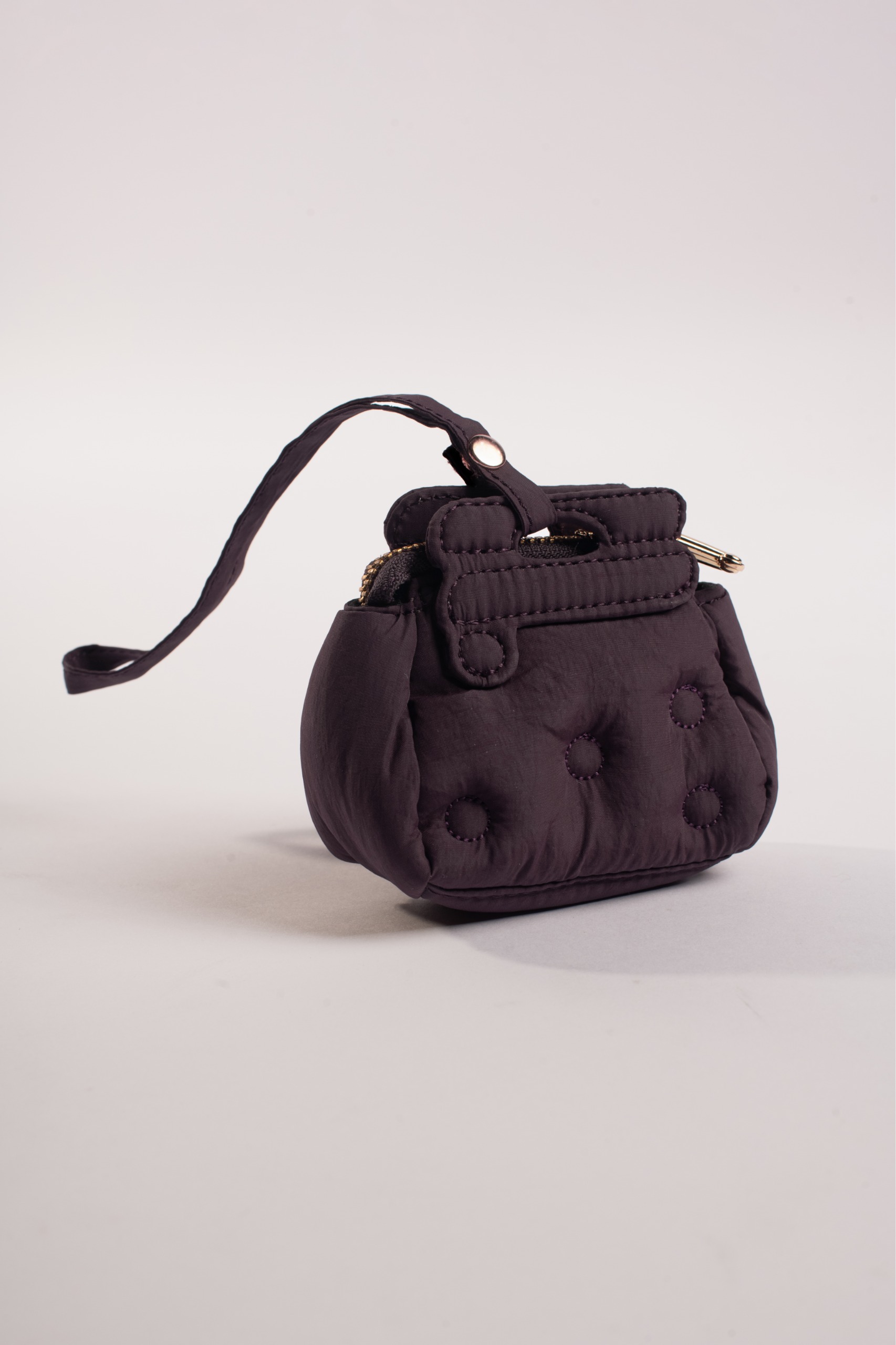 BOUTONNE POCKET BAG CHARM BRUNETTE