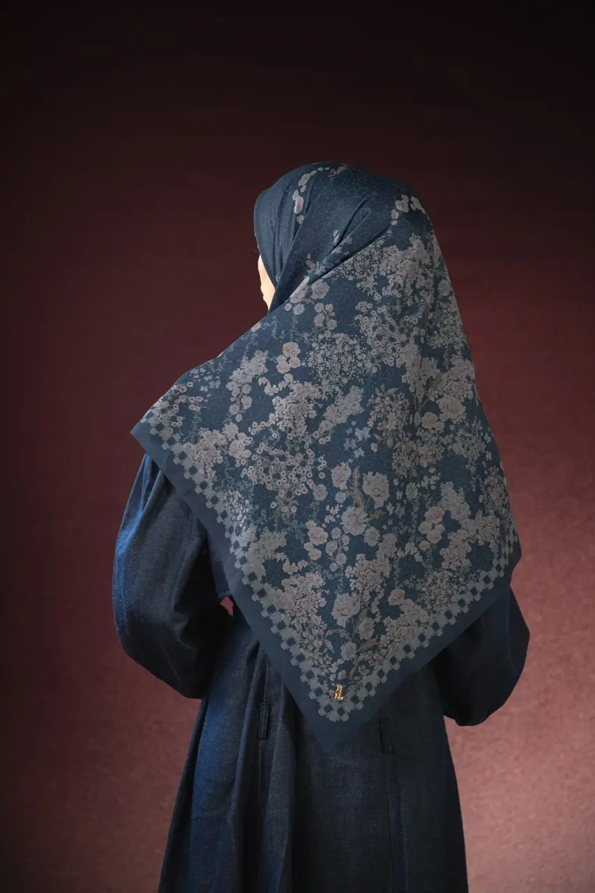 TWILÉLIA SCARF LUNARA