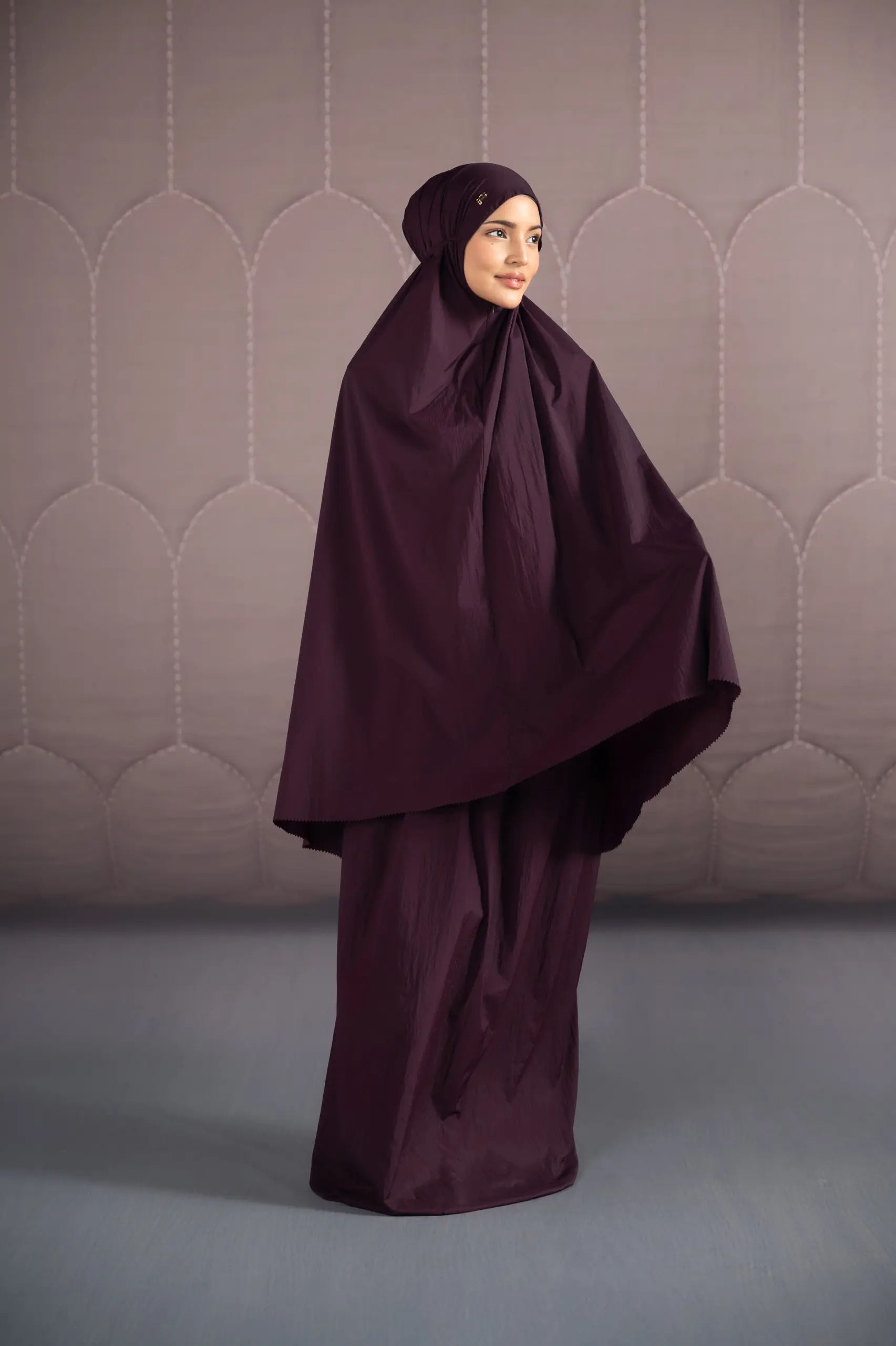 SOFTURE TRAVEL PRAYER SET PRUNE