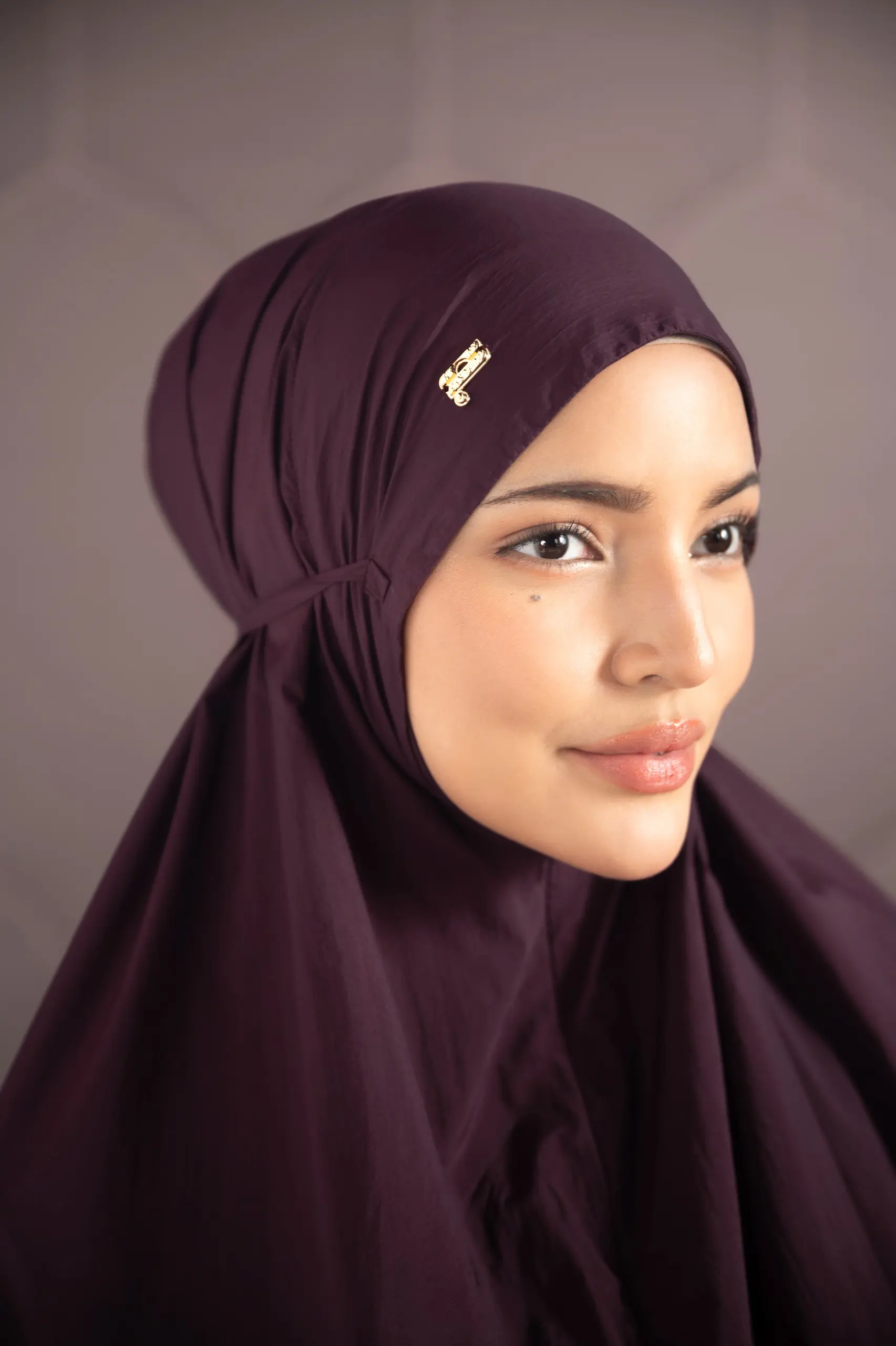 SOFTURE TRAVEL PRAYER SET PRUNE