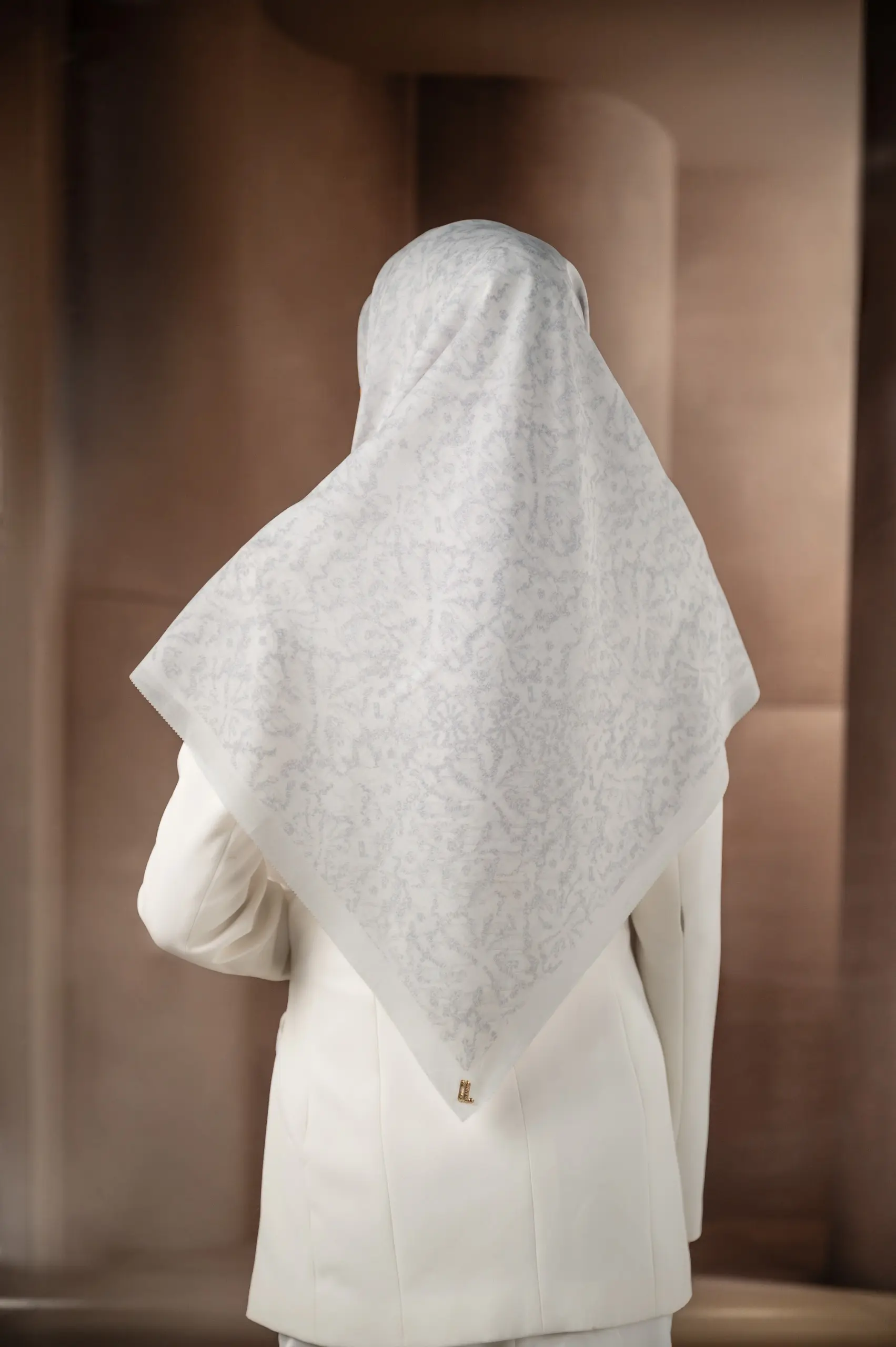 BLOMST SCARF SALT