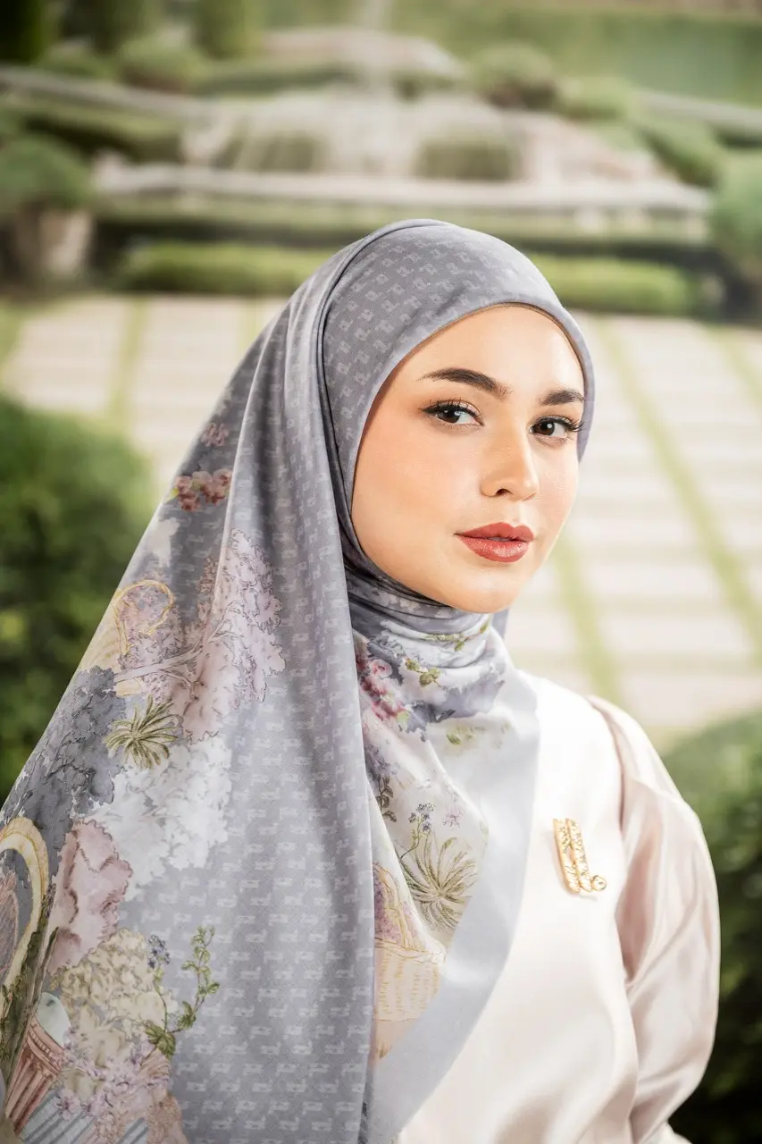 SOUNDS OF GARDEN SCARF DOVEY