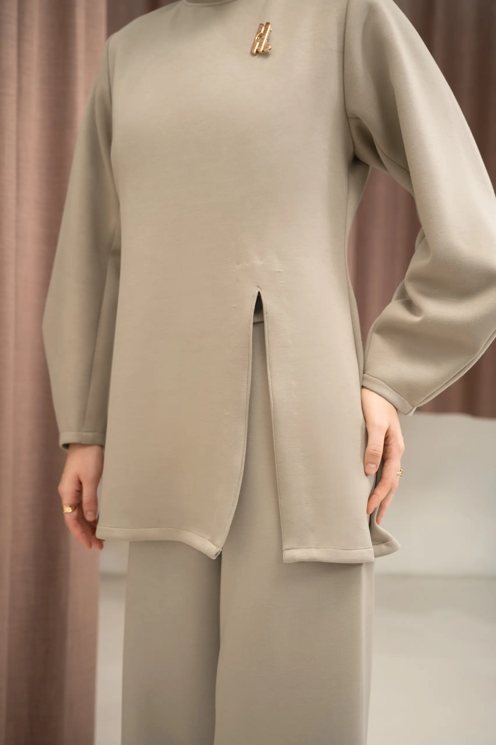 ARC TOP TAUPE