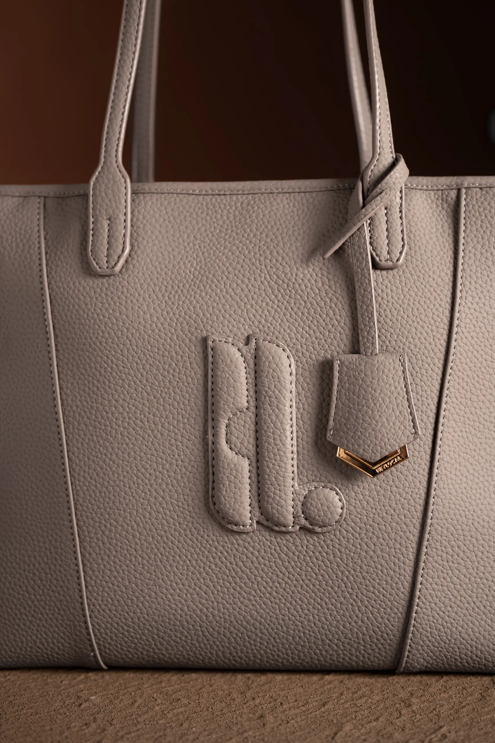 ALLURA TOTEBAG TAUPE