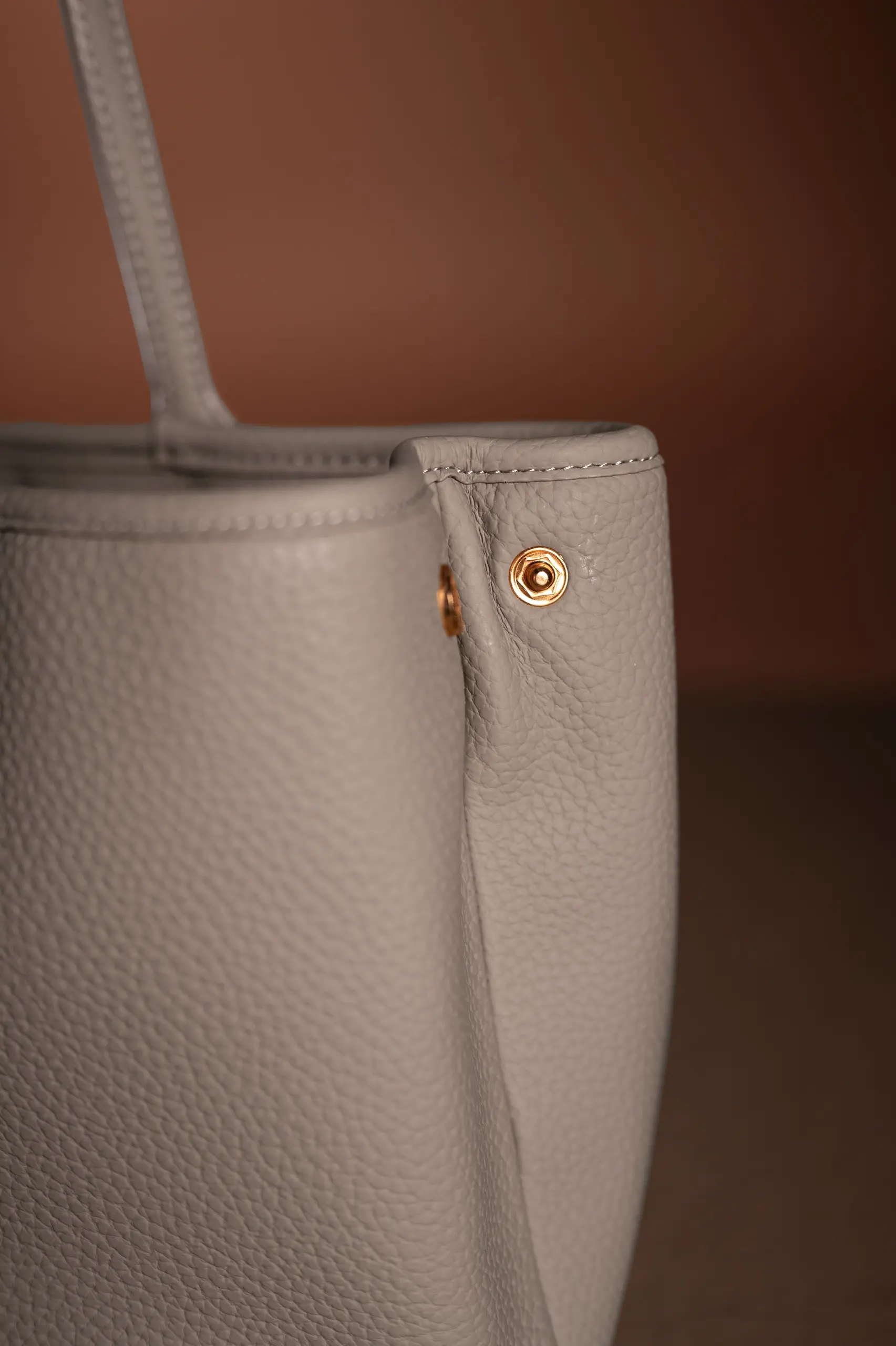 ALLURA TOTEBAG TAUPE