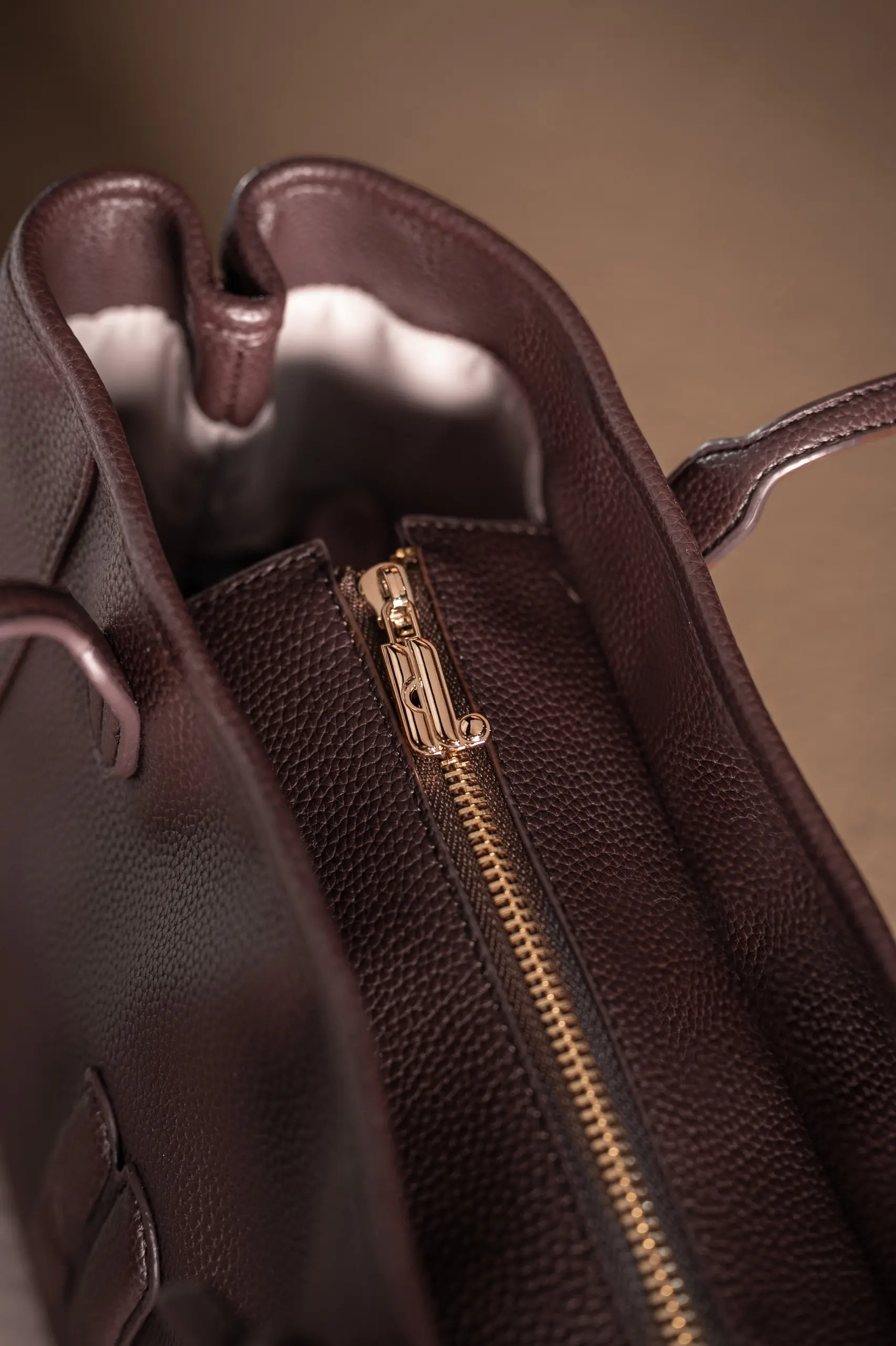 ALLURA TOTEBAG MAHOGANY
