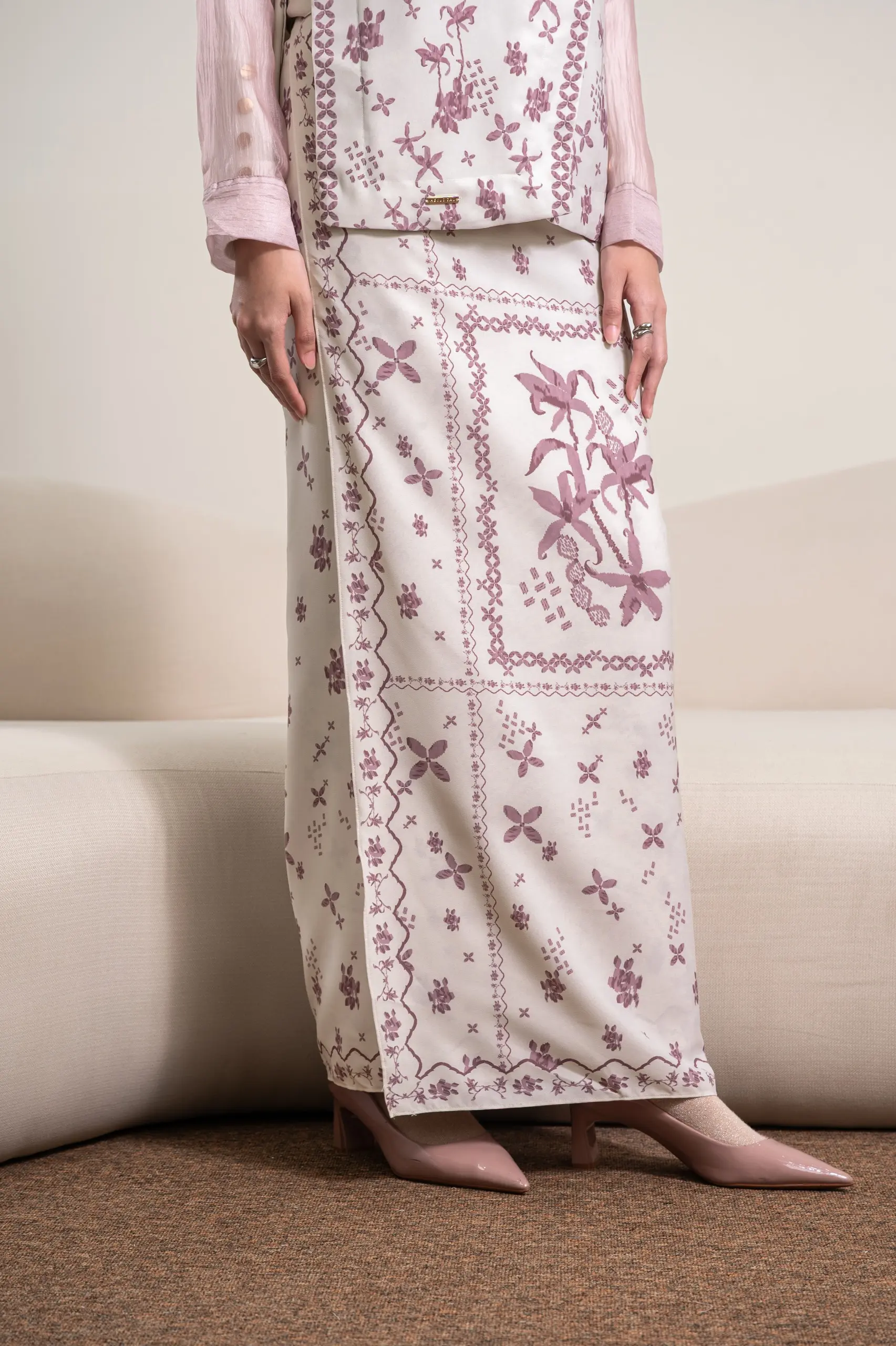 SEKAR KAIN PUSHPA