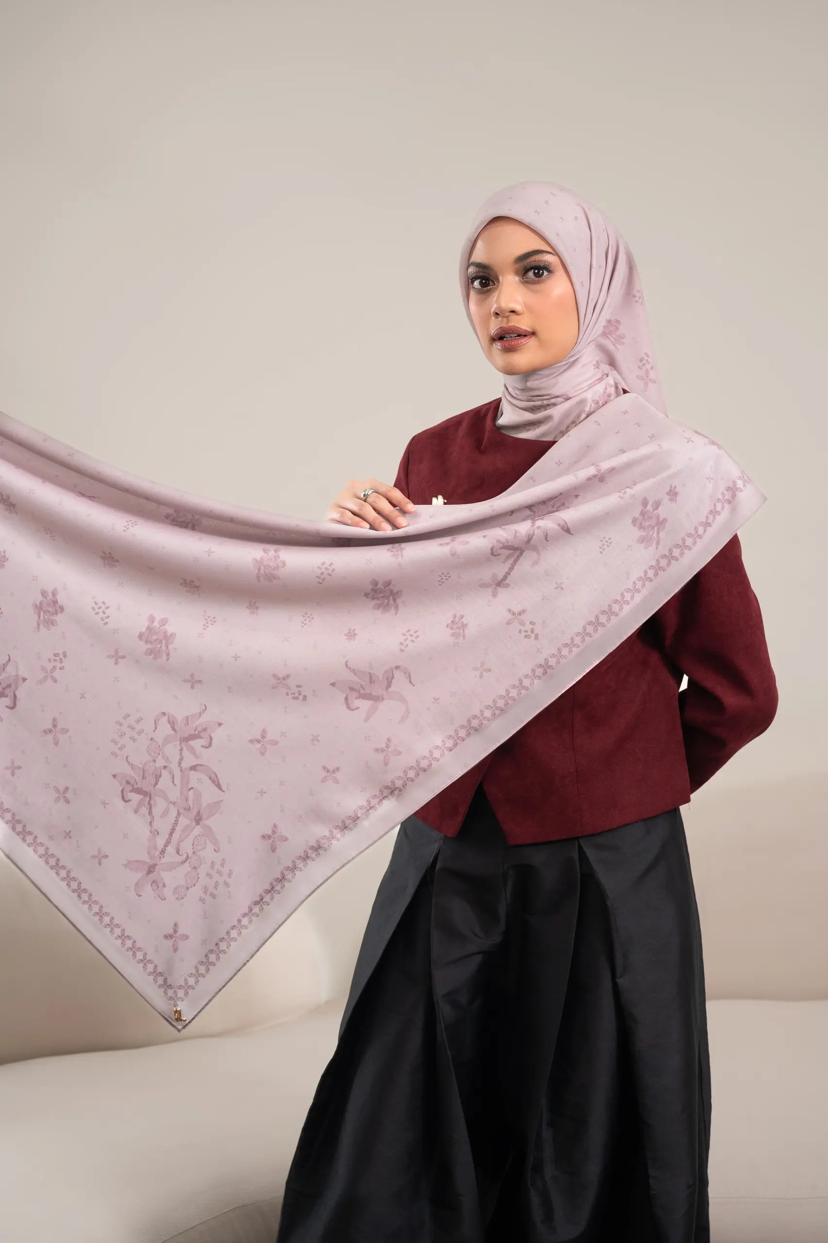 SEKAR SCARF SERUNI