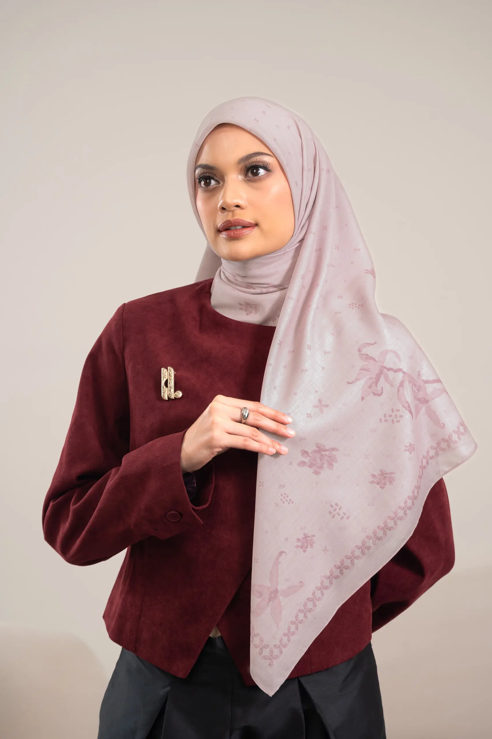 SEKAR SCARF SERUNI