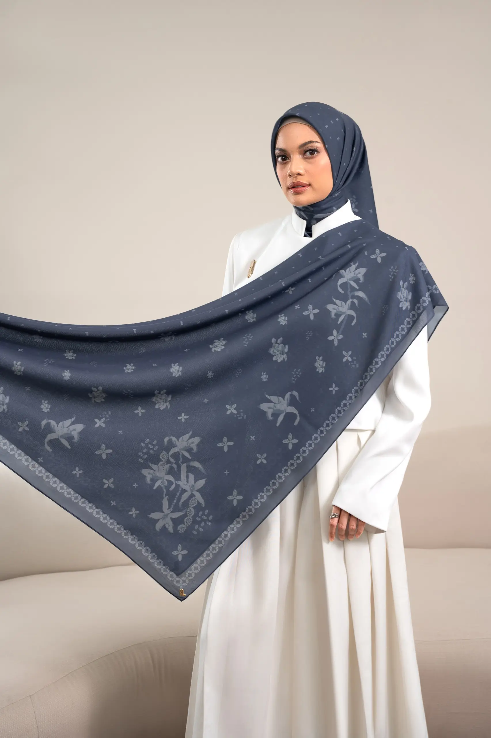 SEKAR SCARF SEGARA