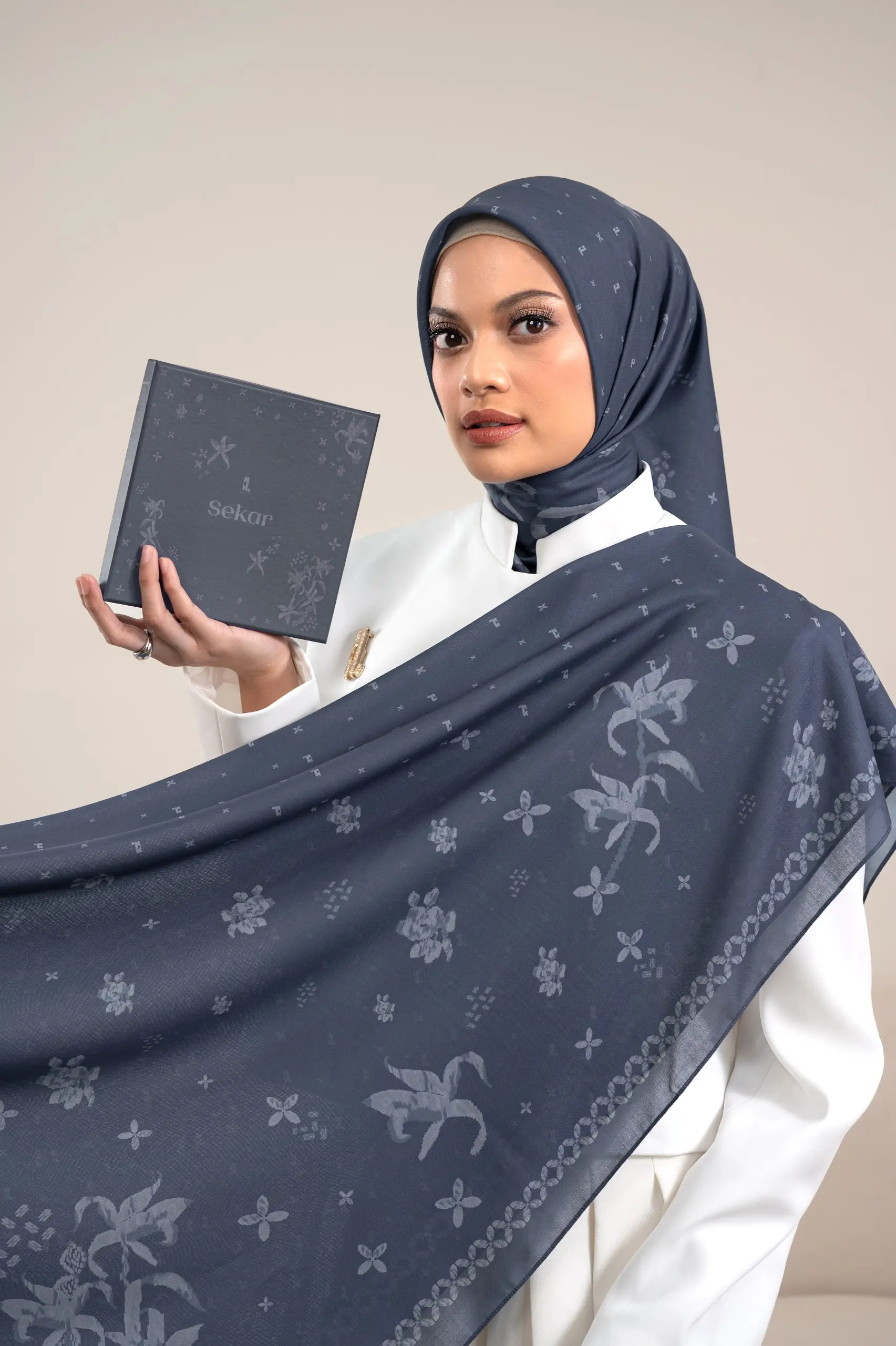 SEKAR SCARF SEGARA