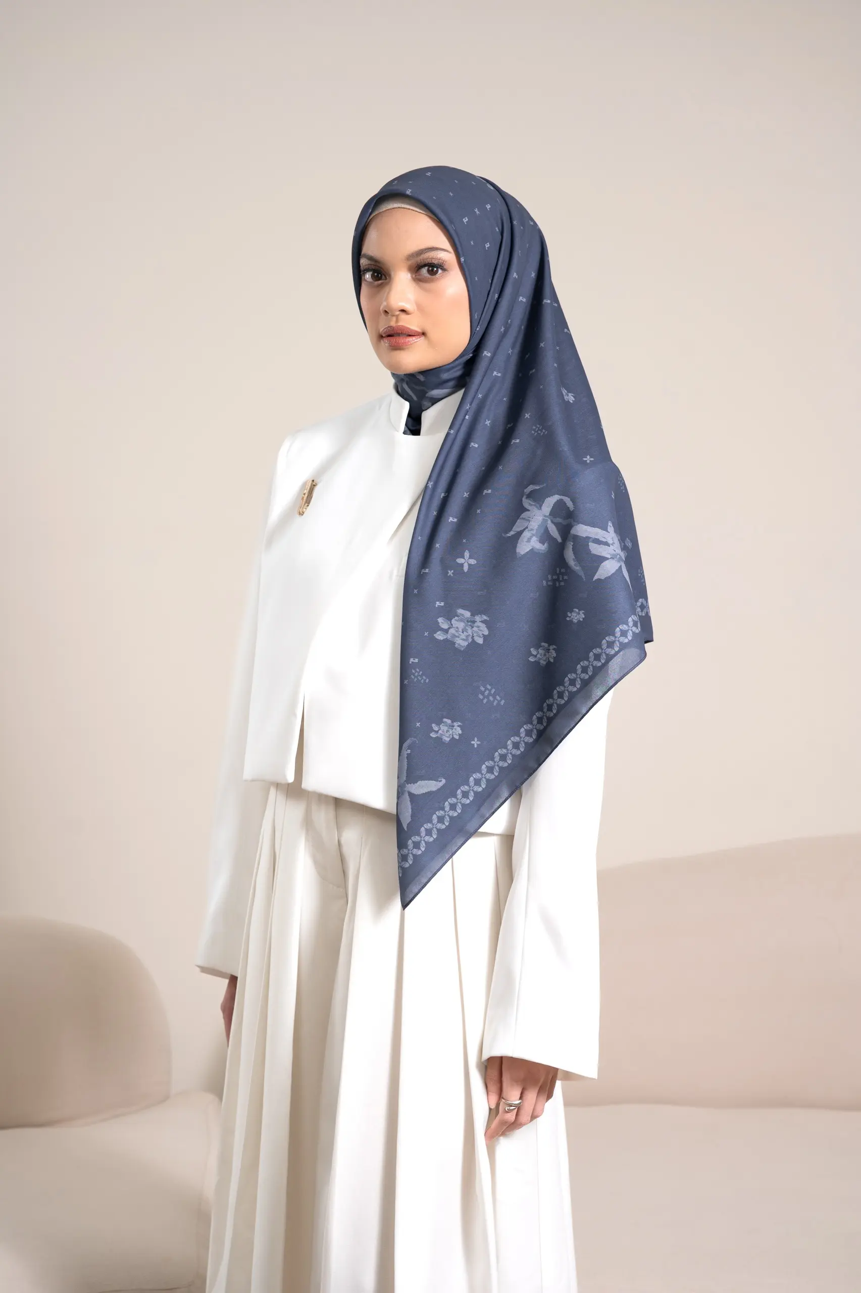 SEKAR SCARF SEGARA