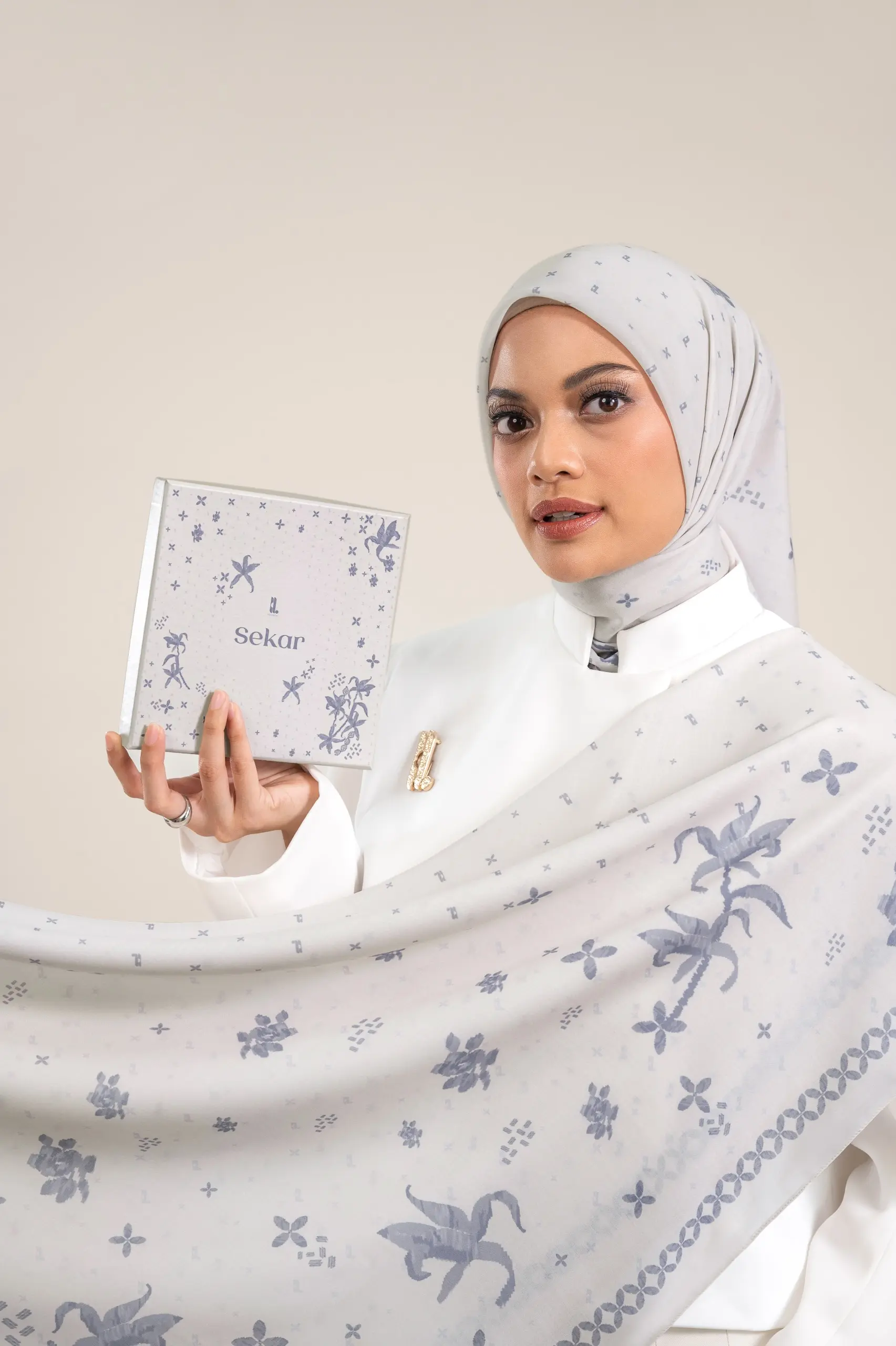SEKAR SCARF WENING
