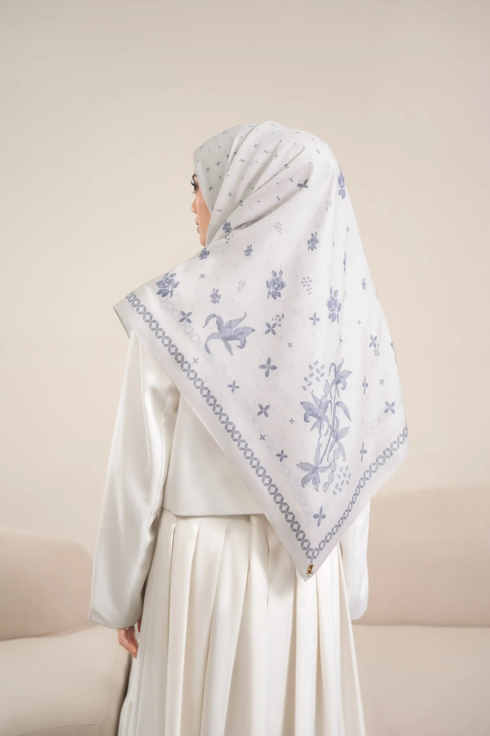 SEKAR SCARF WENING