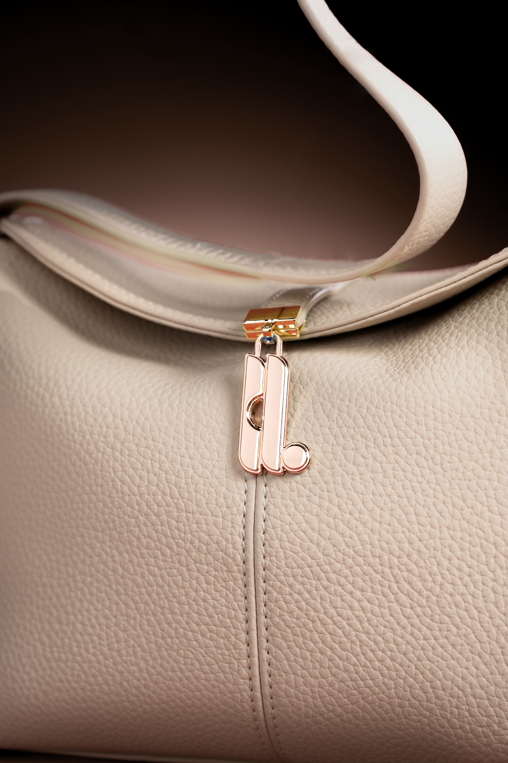 FAYE BAG BISQUE