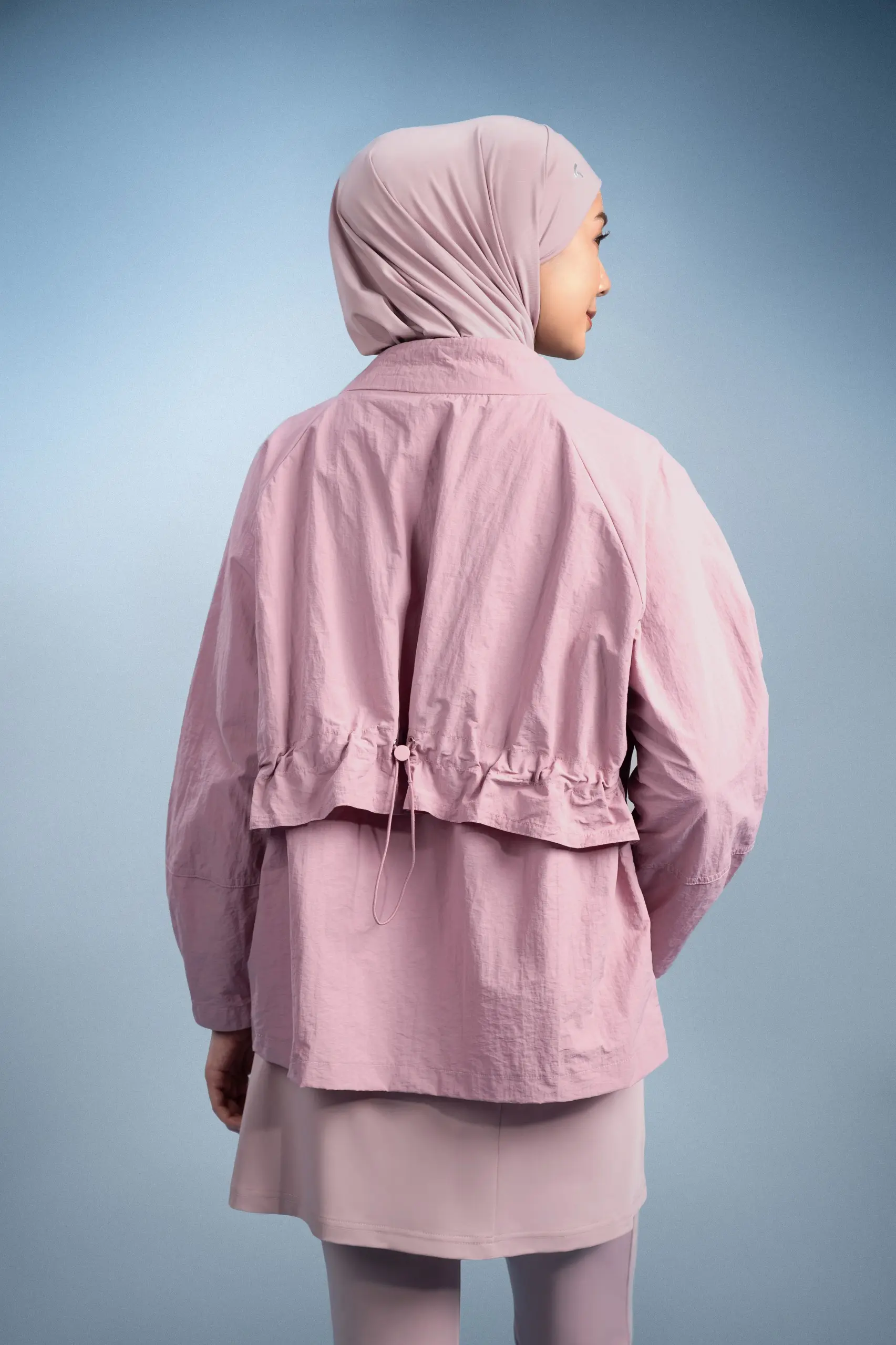 LADY FIT STRIVE BOXY JACKET ROSETTE