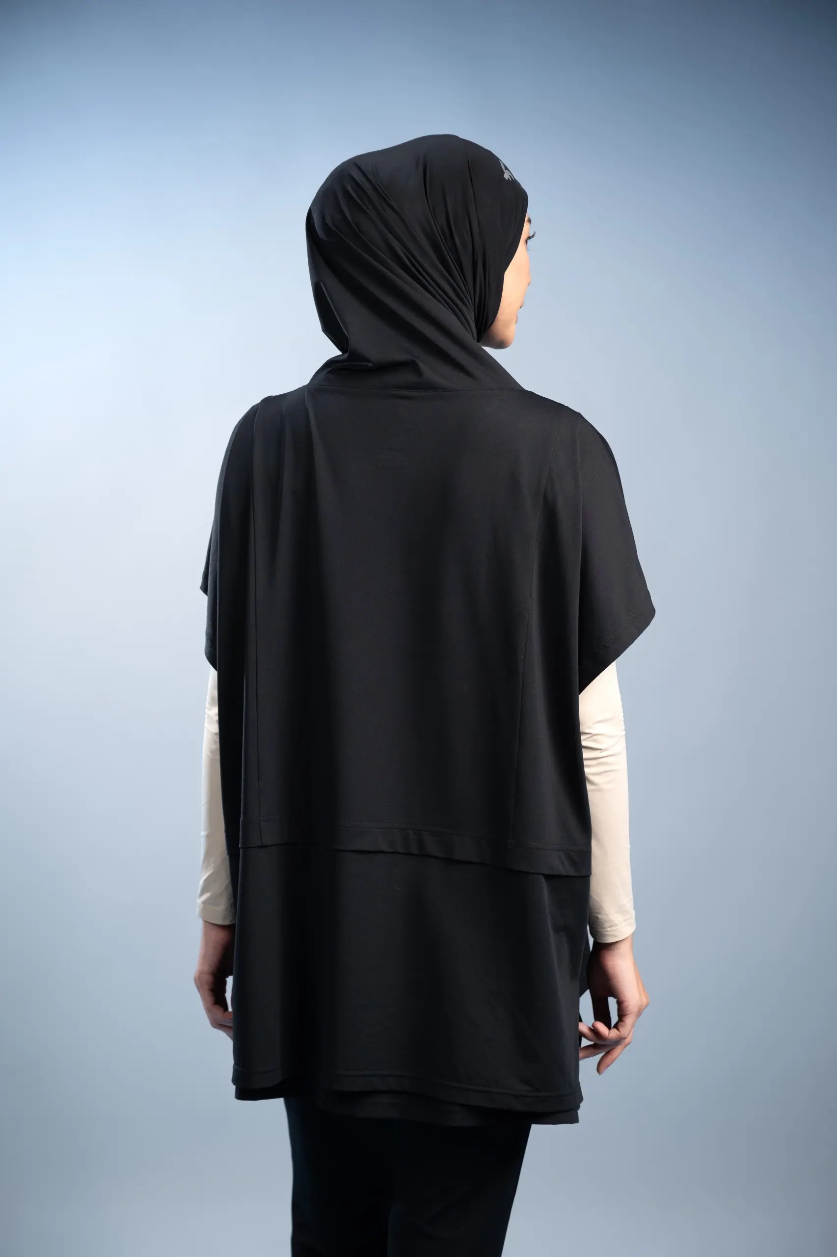 LADY FIT STRIVE HIJAB VEST ONYX