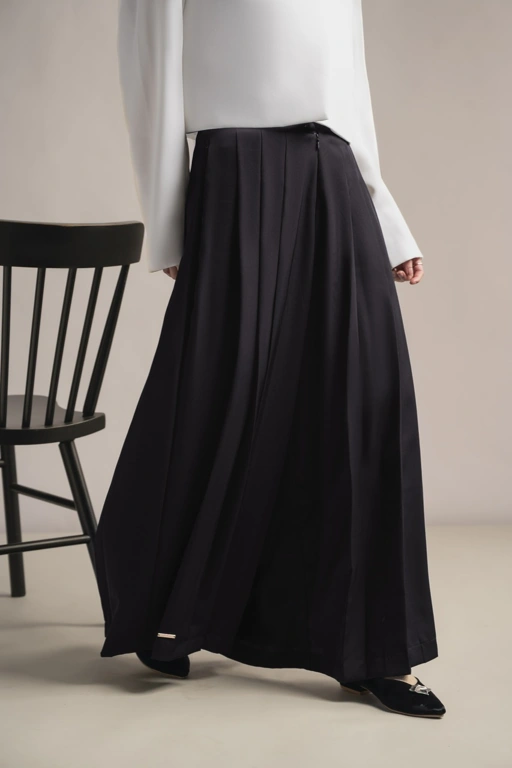 Image of DEAR TO HEART PANTS ONYX