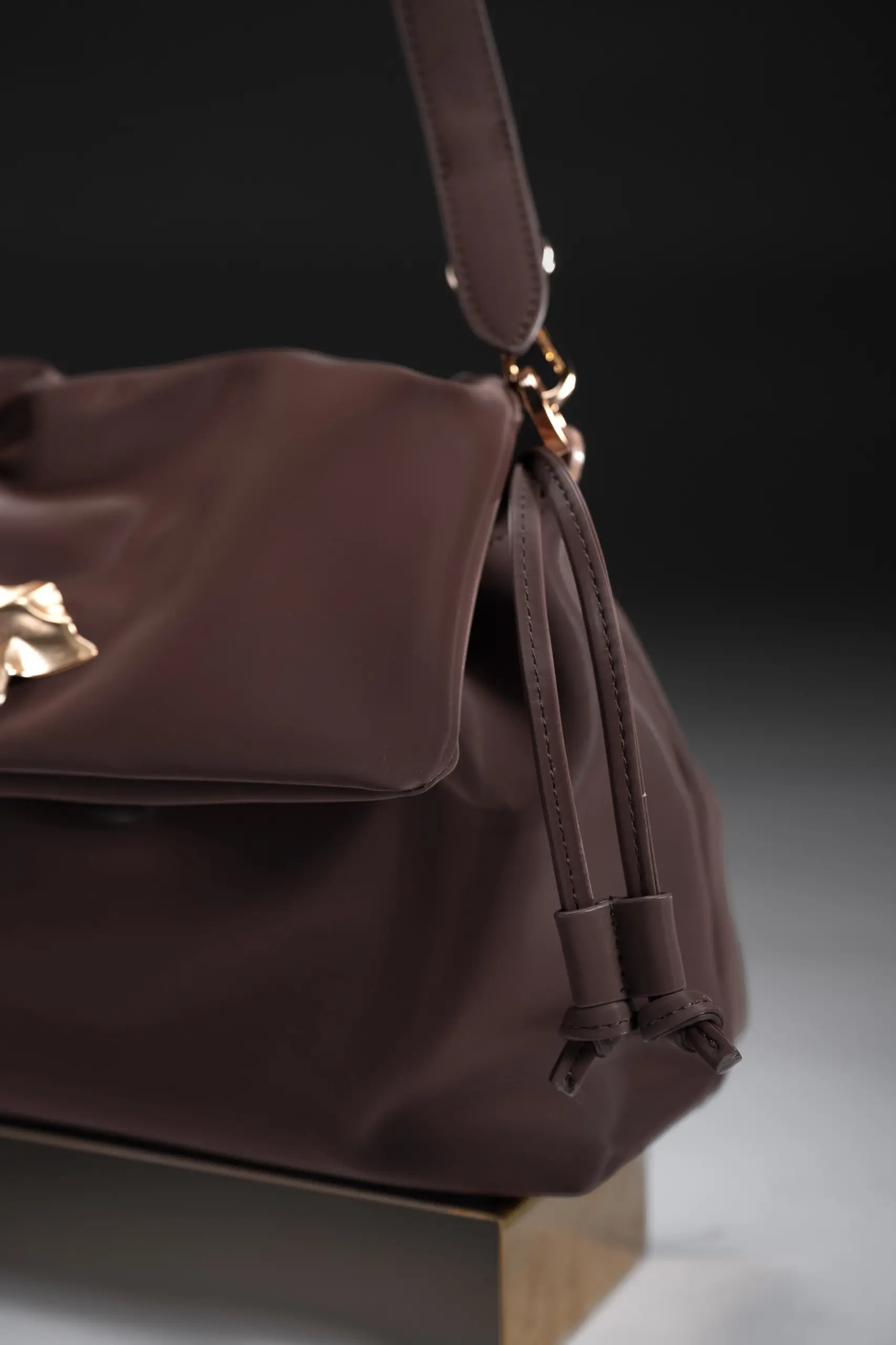 DEAR TO HEART BAG BRUNETTE