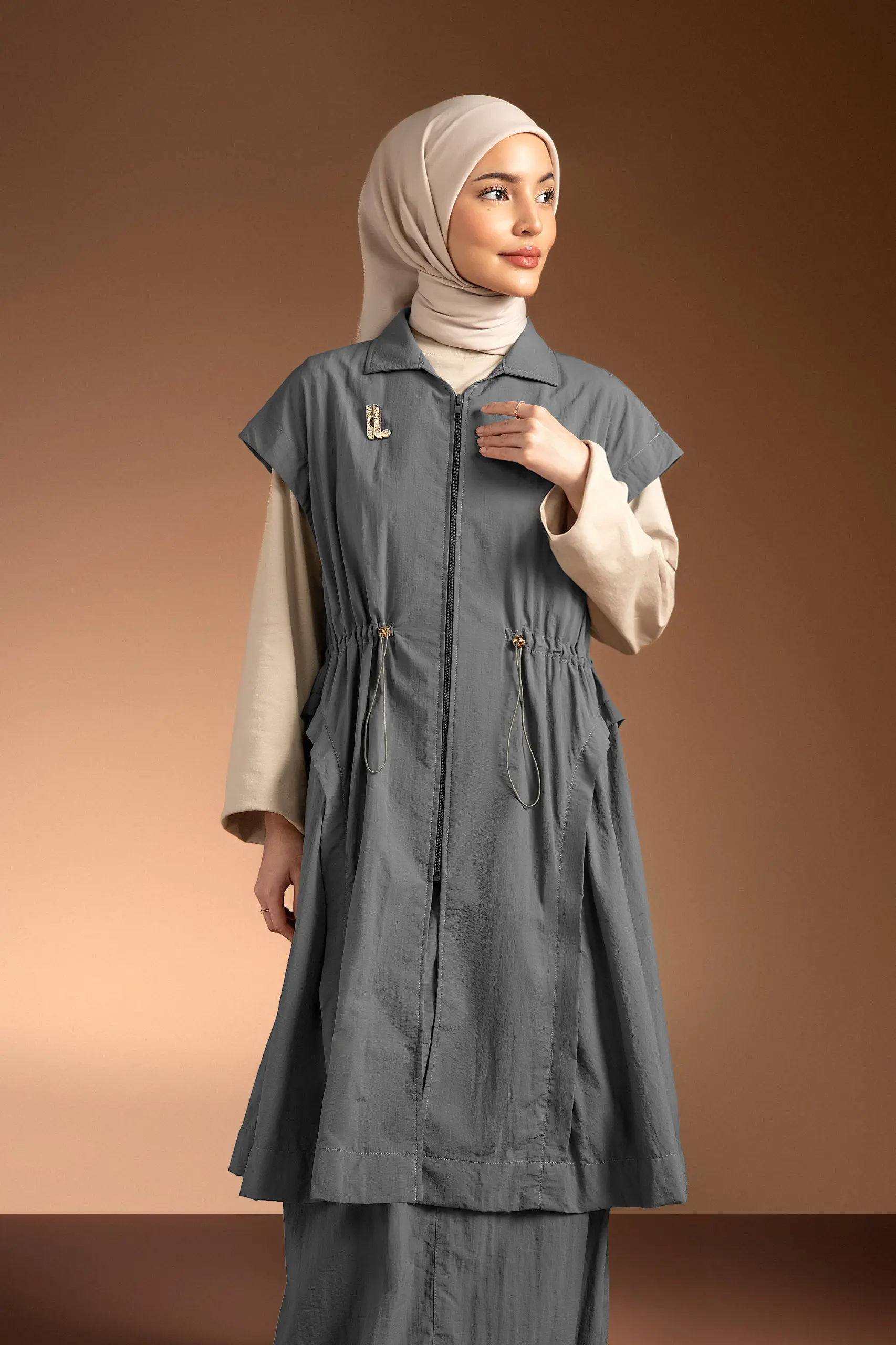 MARGOT 2.0 LONG VEST CEMENT