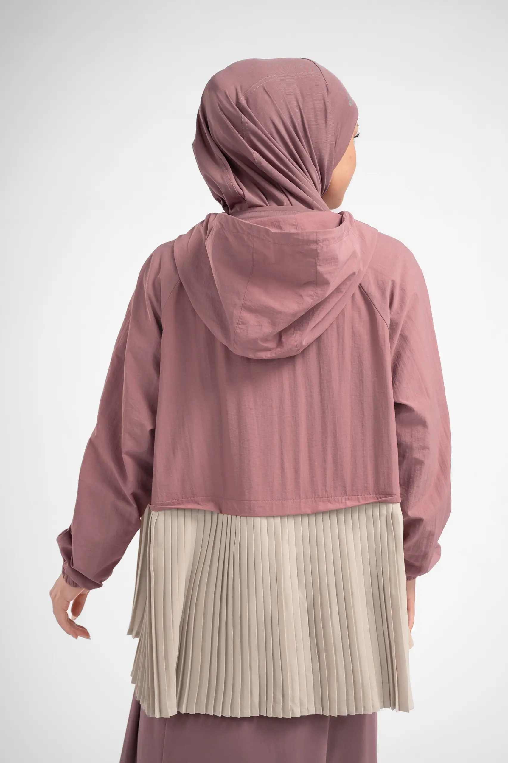 LADY FIT RUNERA PLEATED JACKET FIZZ