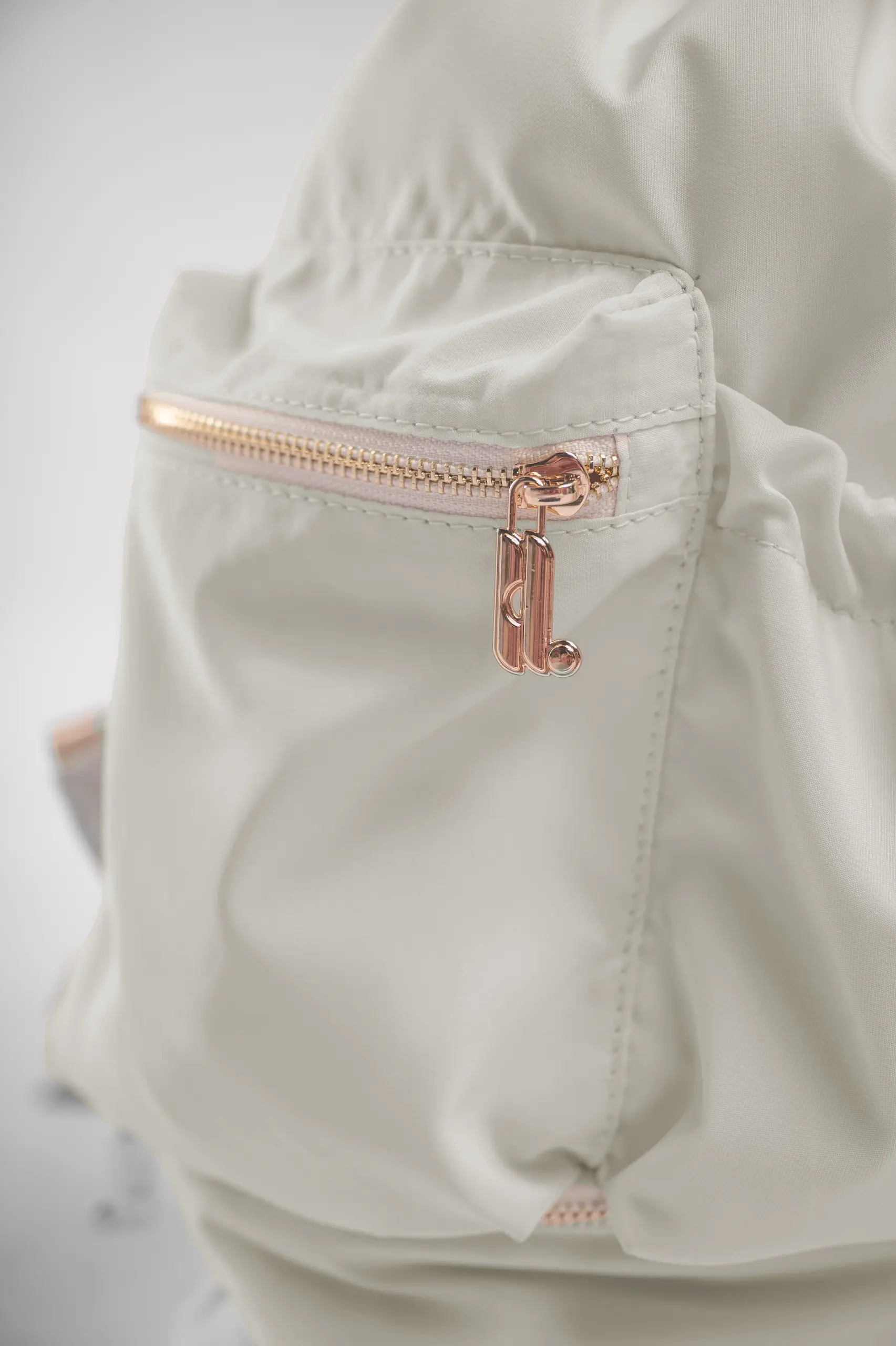 RUNERA BACKPACK IVORY