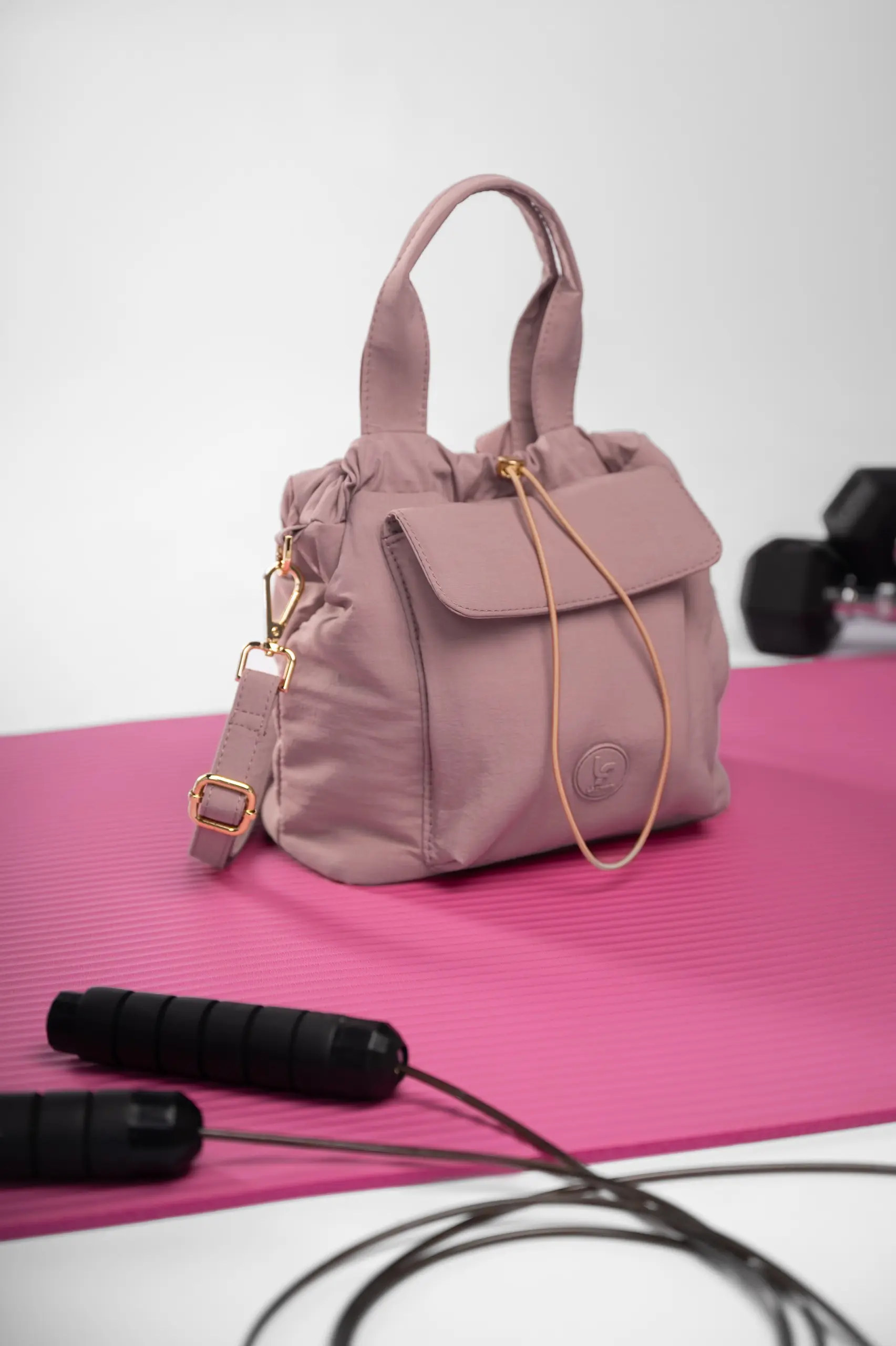 RUNERA SLING BAG FIZZ