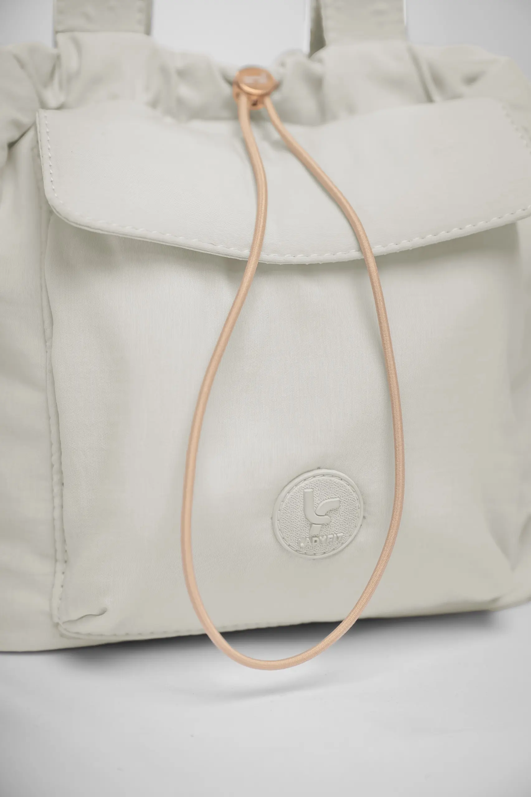 RUNERA SLING BAG BONE
