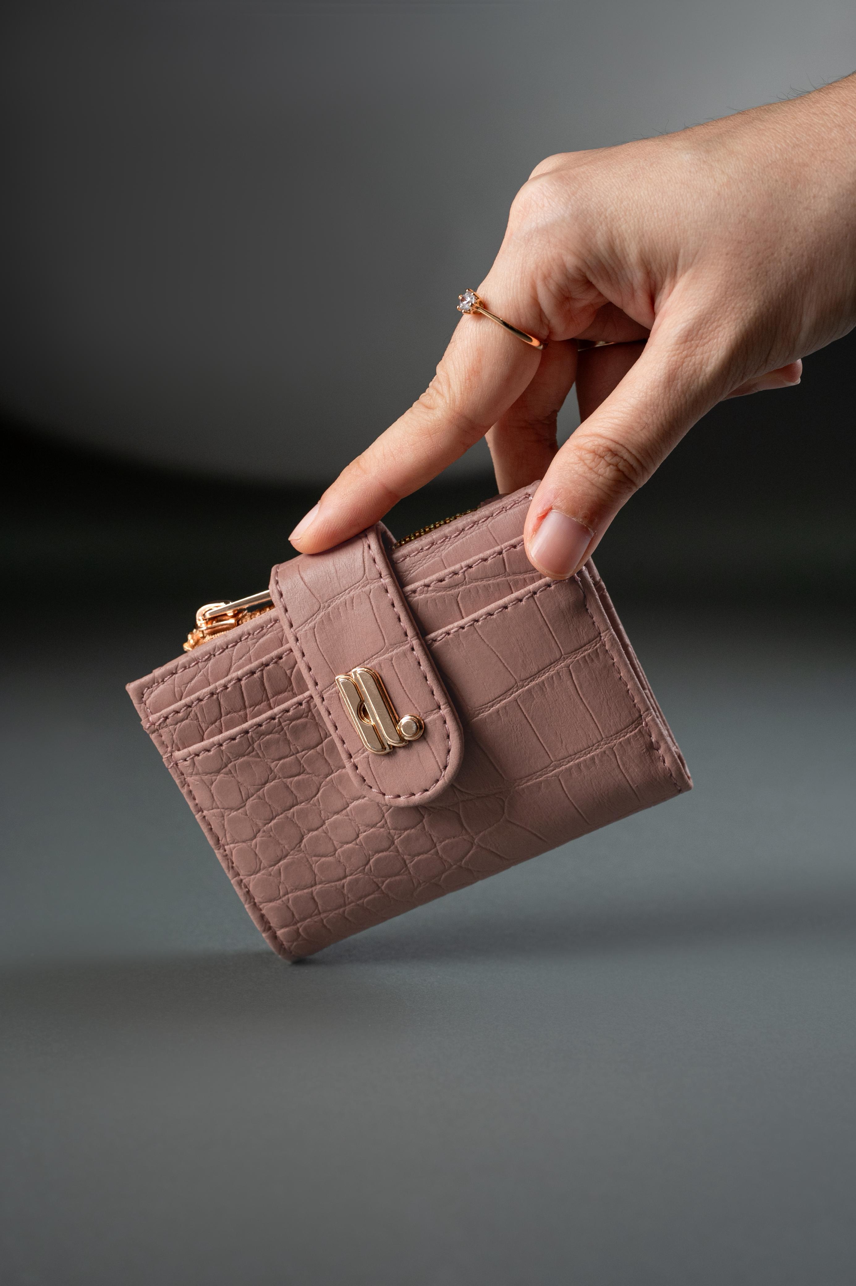 SADIE CROCO WALLET CORAL