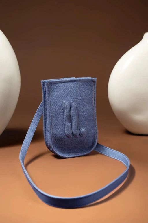 Image of BLEUETTE PHONE BAG DENIM