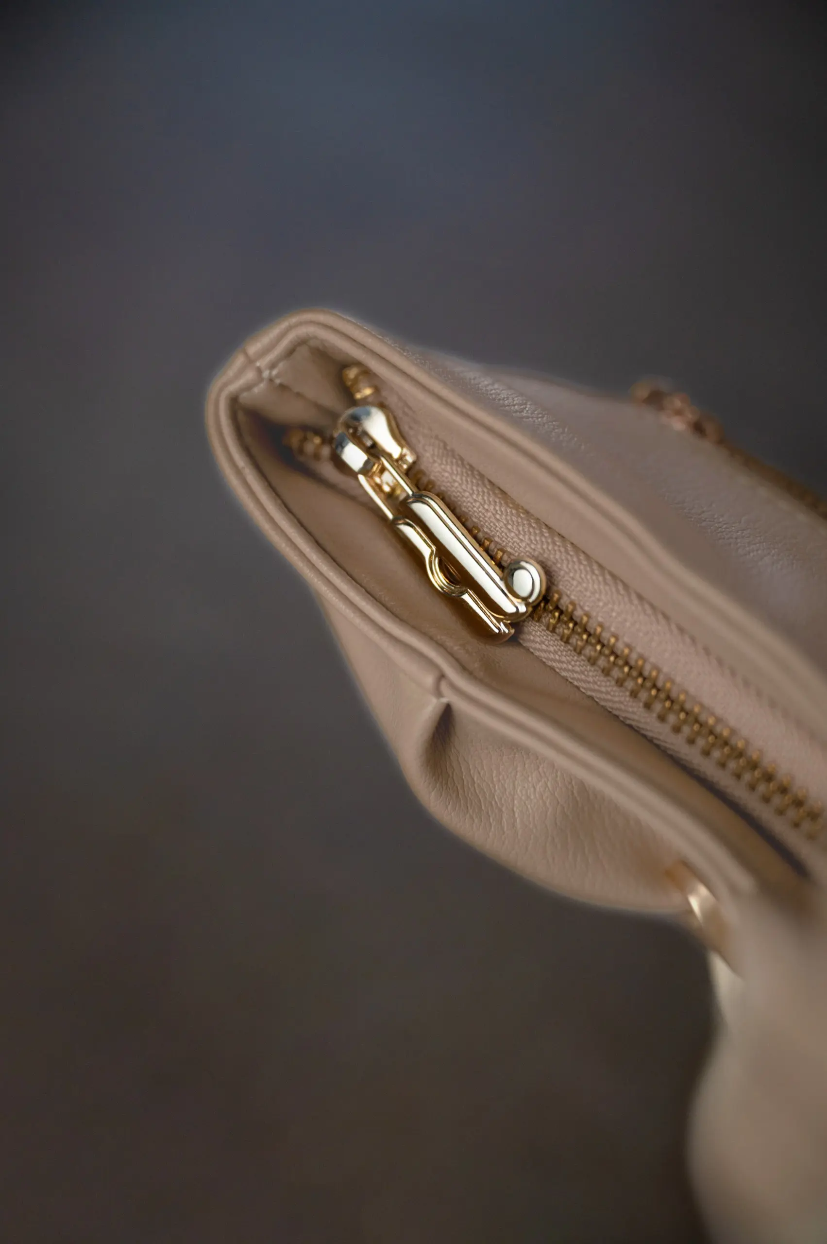 CONNECT LAPTOP SLEEVE BEIGE