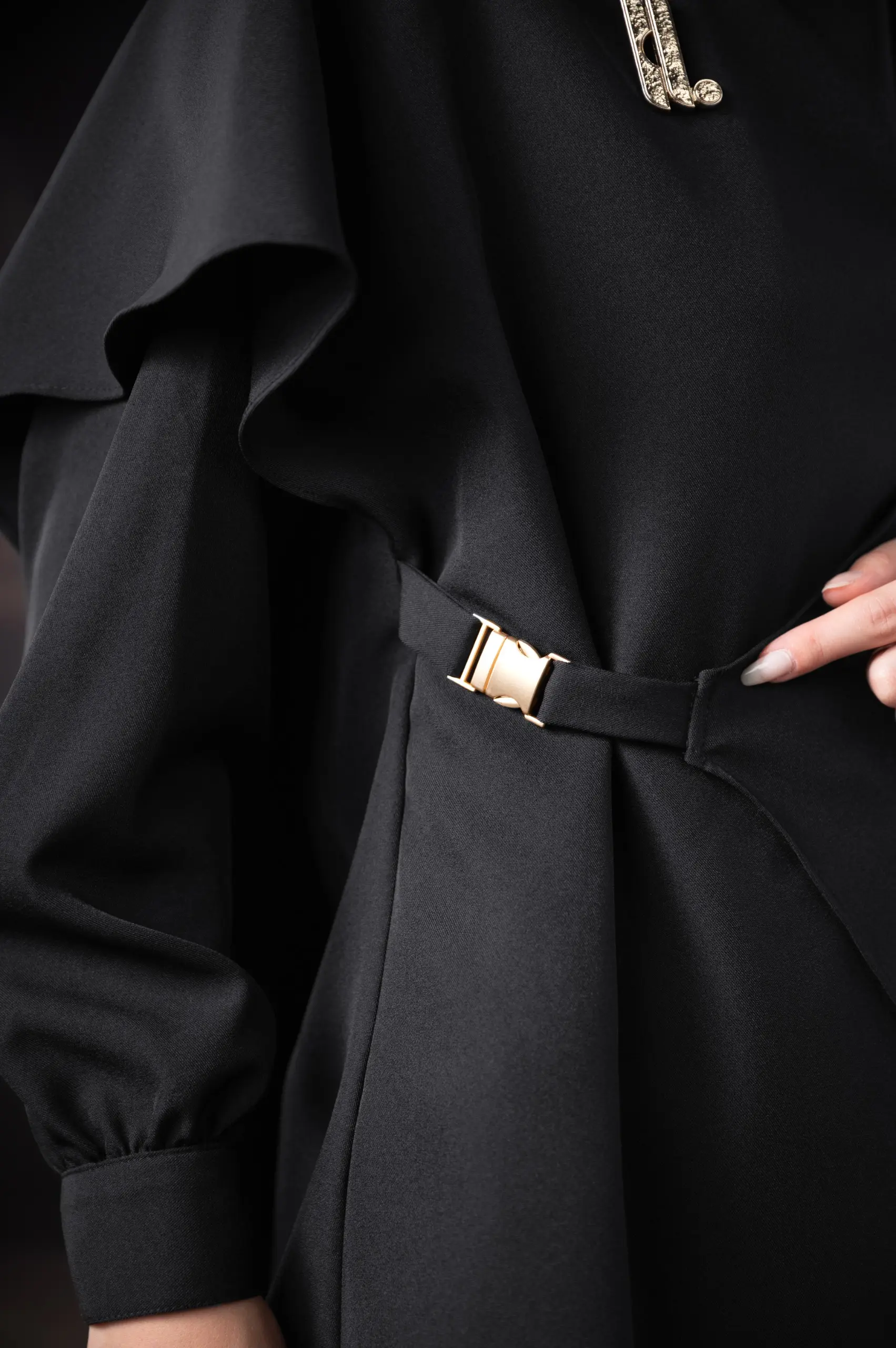 CONNECT BLOUSE BLACK