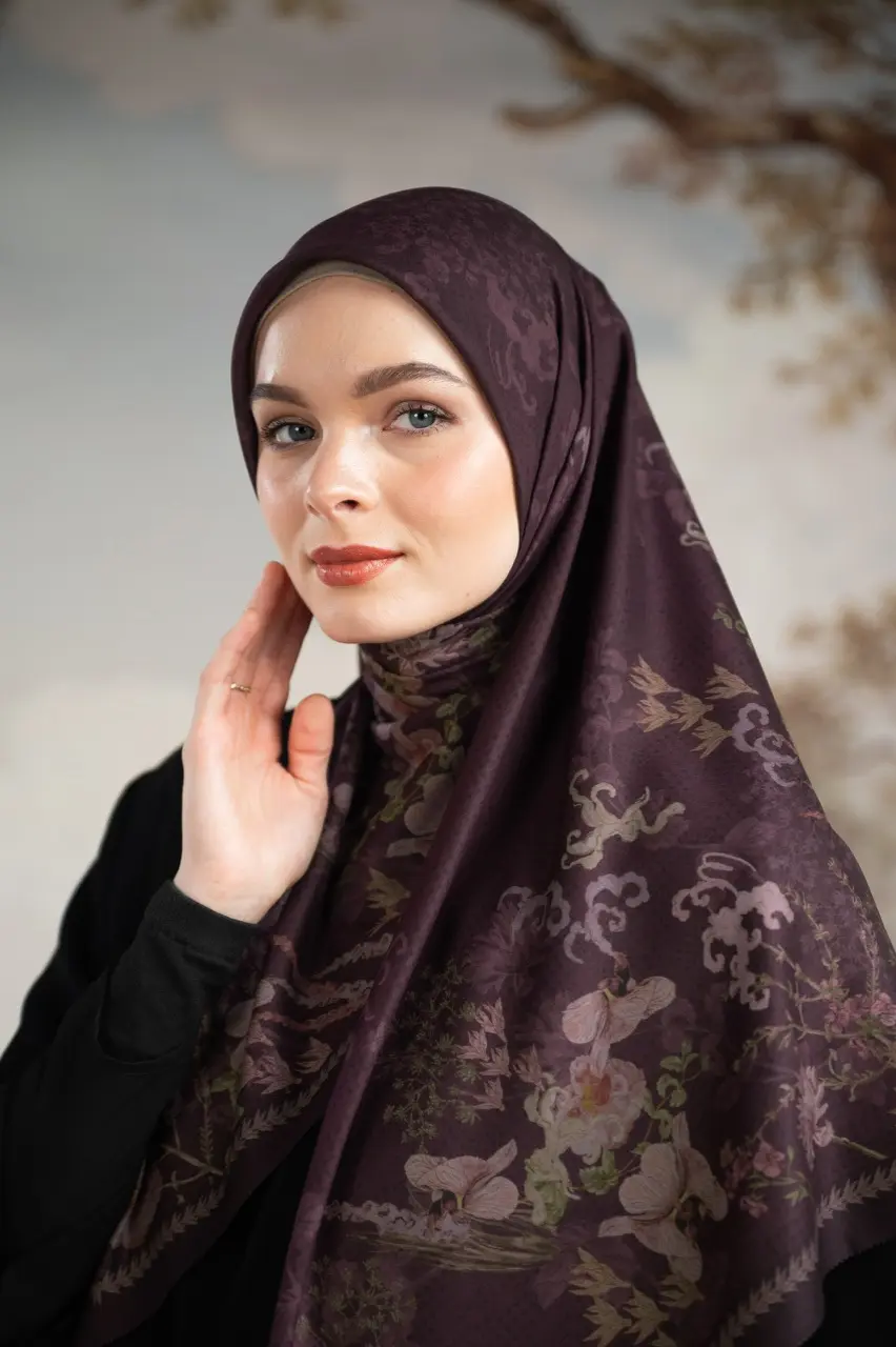 VIRELLE SCARF SCARLET