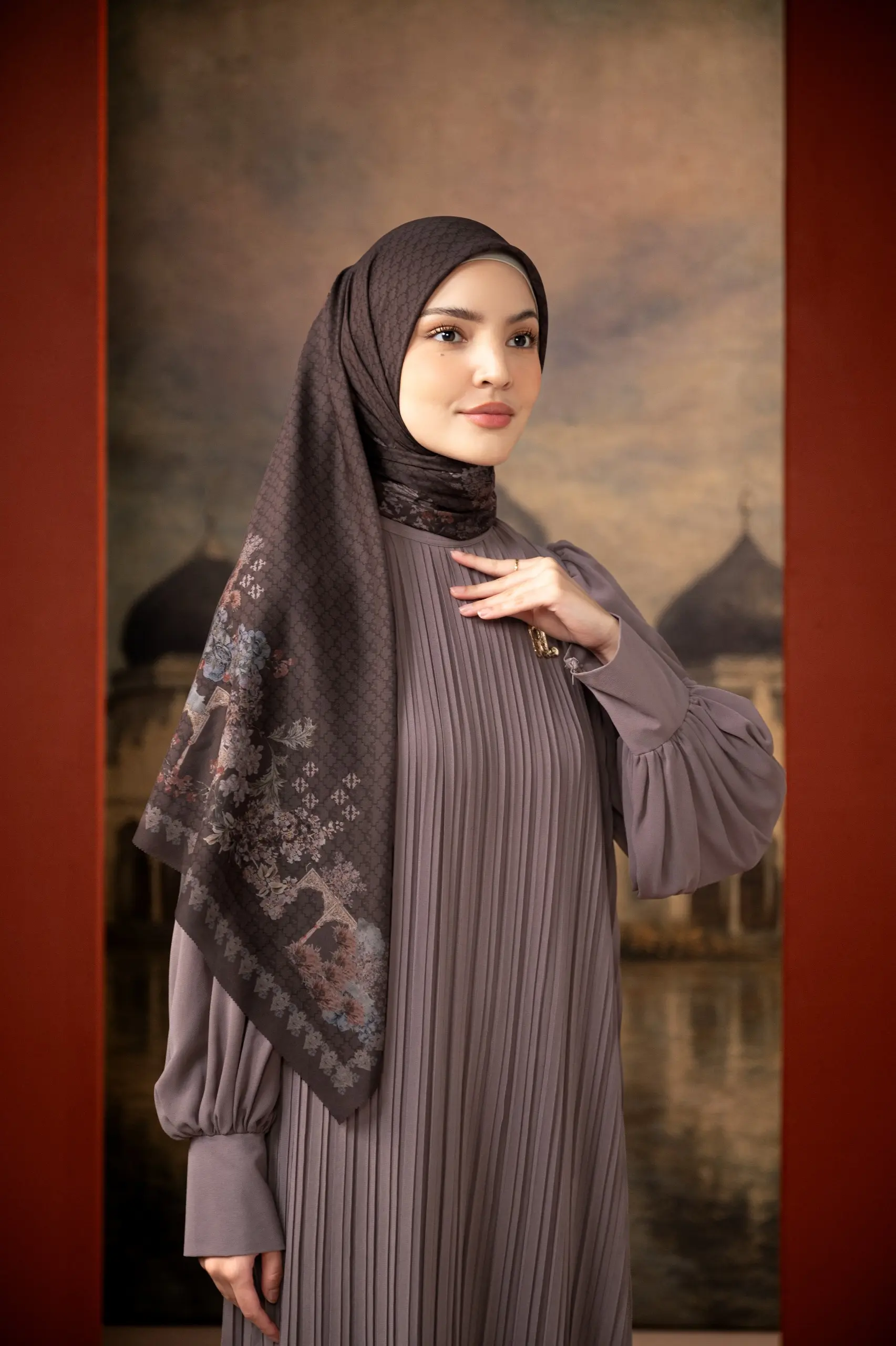 ALLURE OF ACEH SCARF BRUNE
