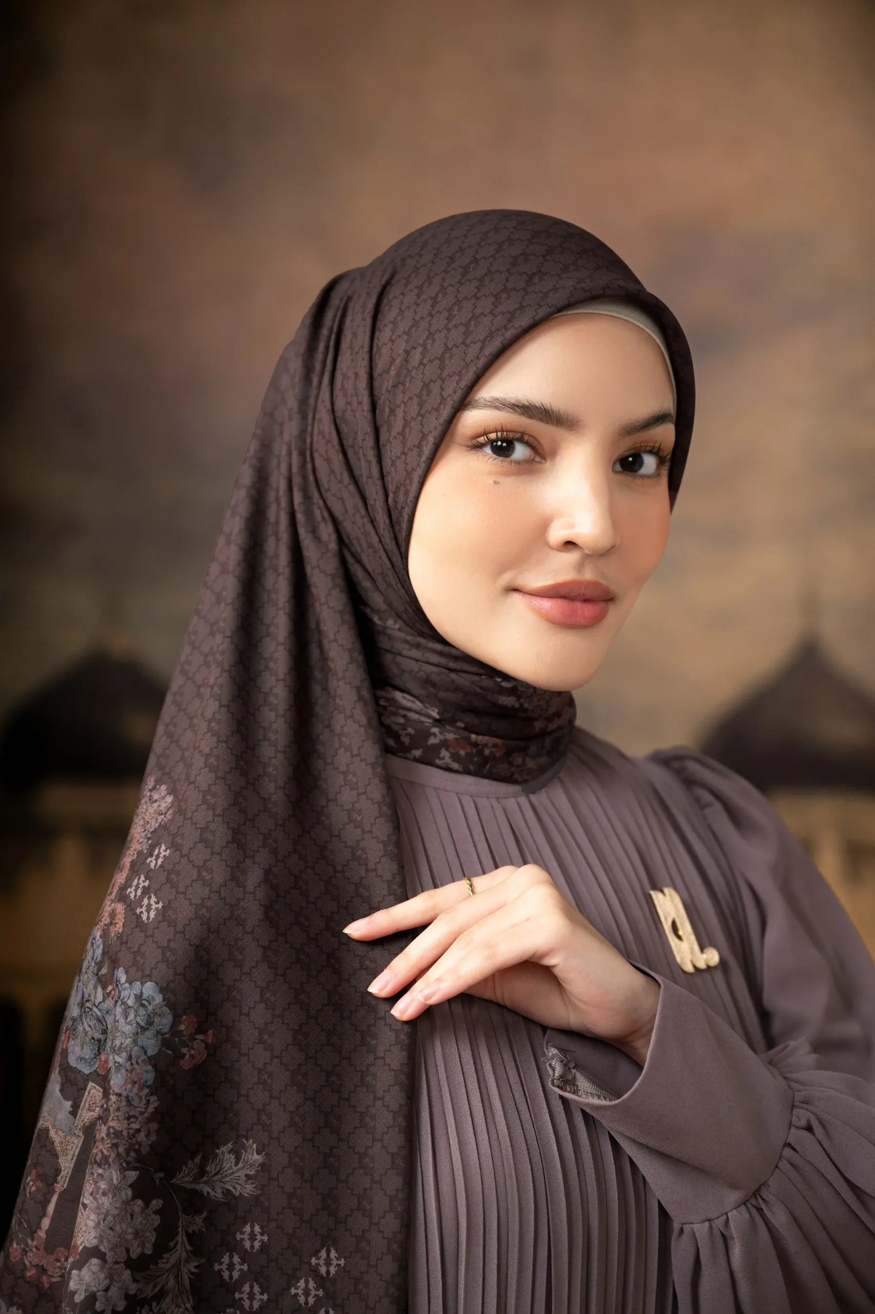 ALLURE OF ACEH SCARF BRUNE