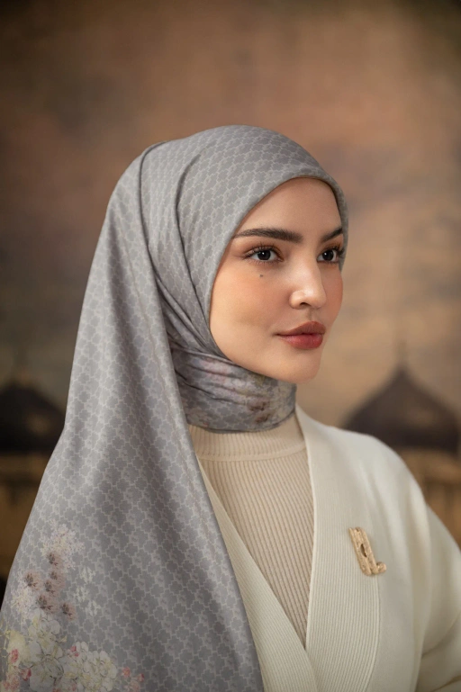 Image of ALLURE OF ACEH SCARF LUMA