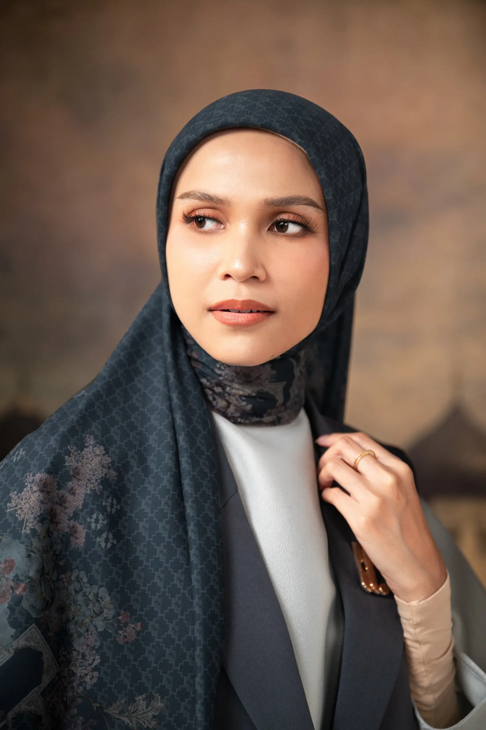 ALLURE OF ACEH SCARF DEEPRA